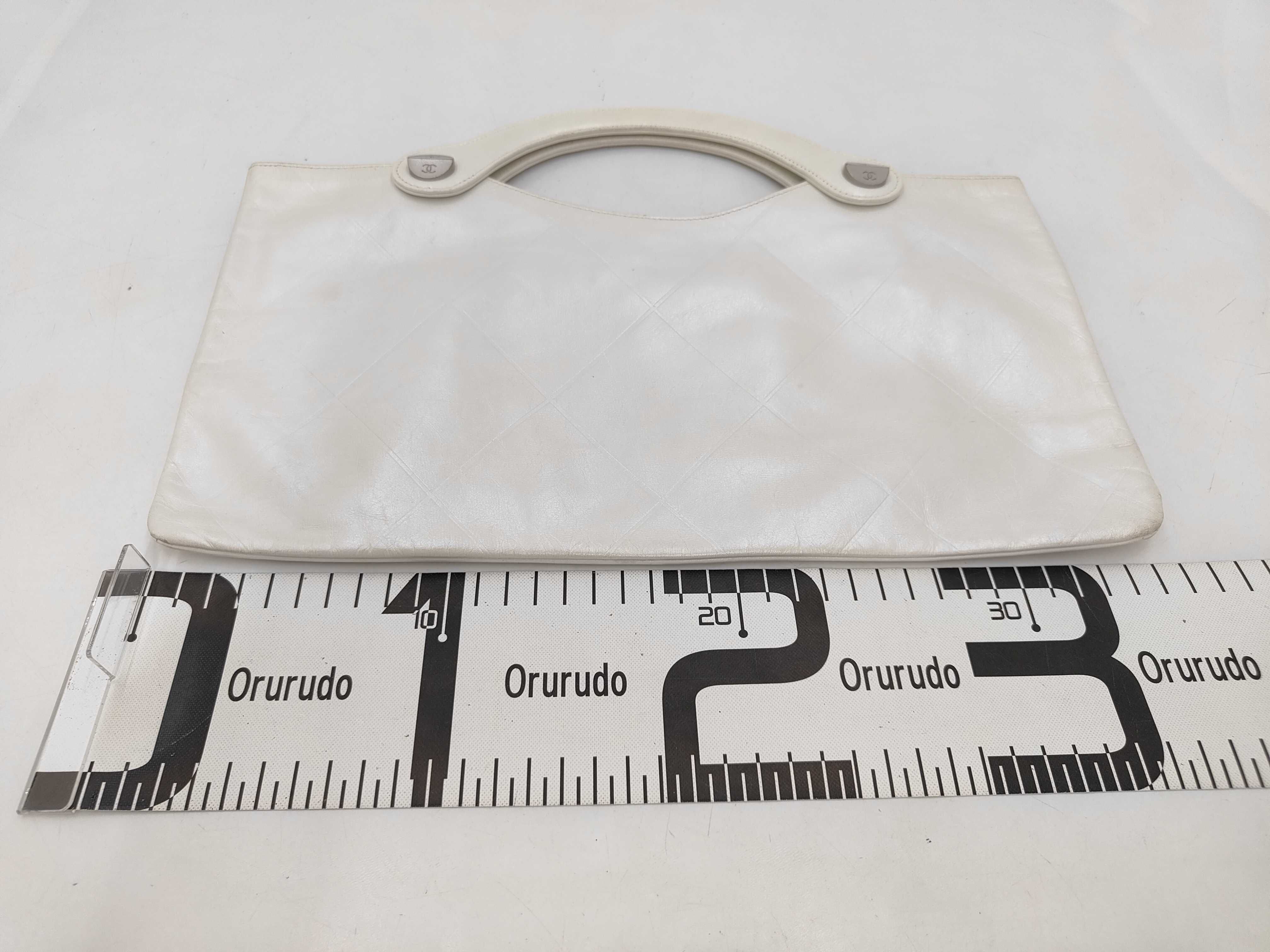 Matelassé Leather Handbag, White - 5663759 Bag — view 2