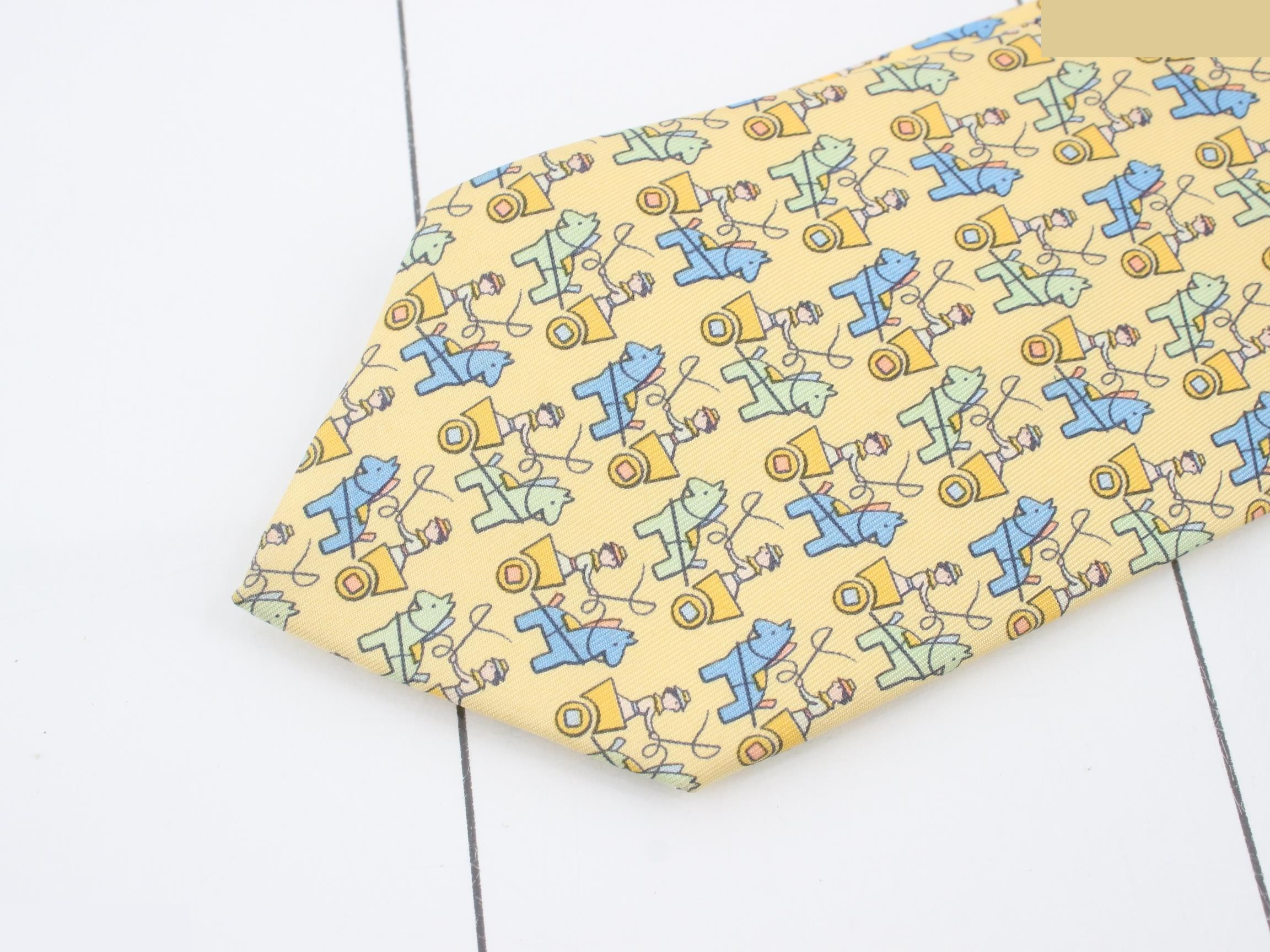 Hermès silk tie with Haniwa (clay figure) design — view 3