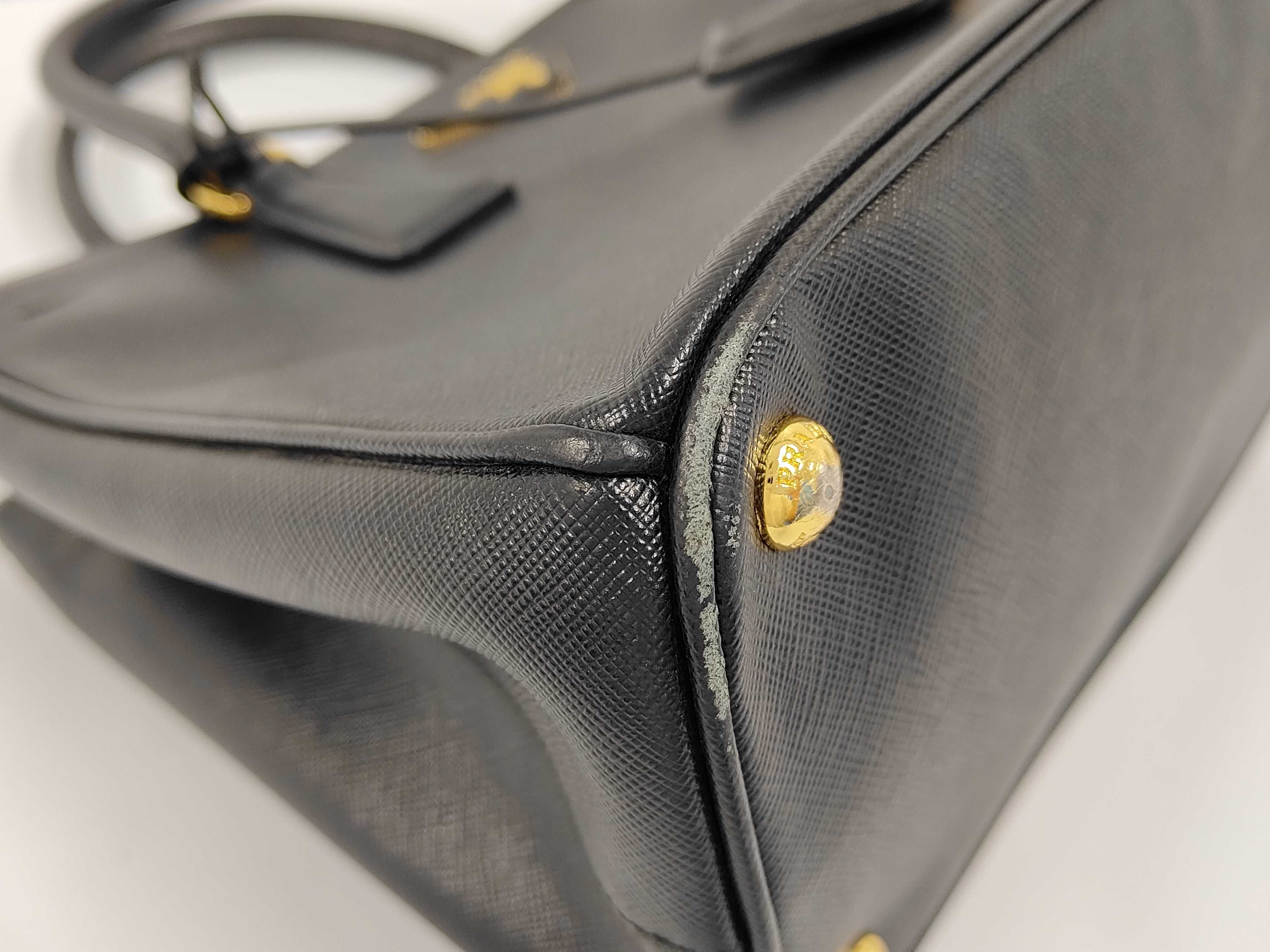 Saffiano Galleria Medium Handbag — view 4
