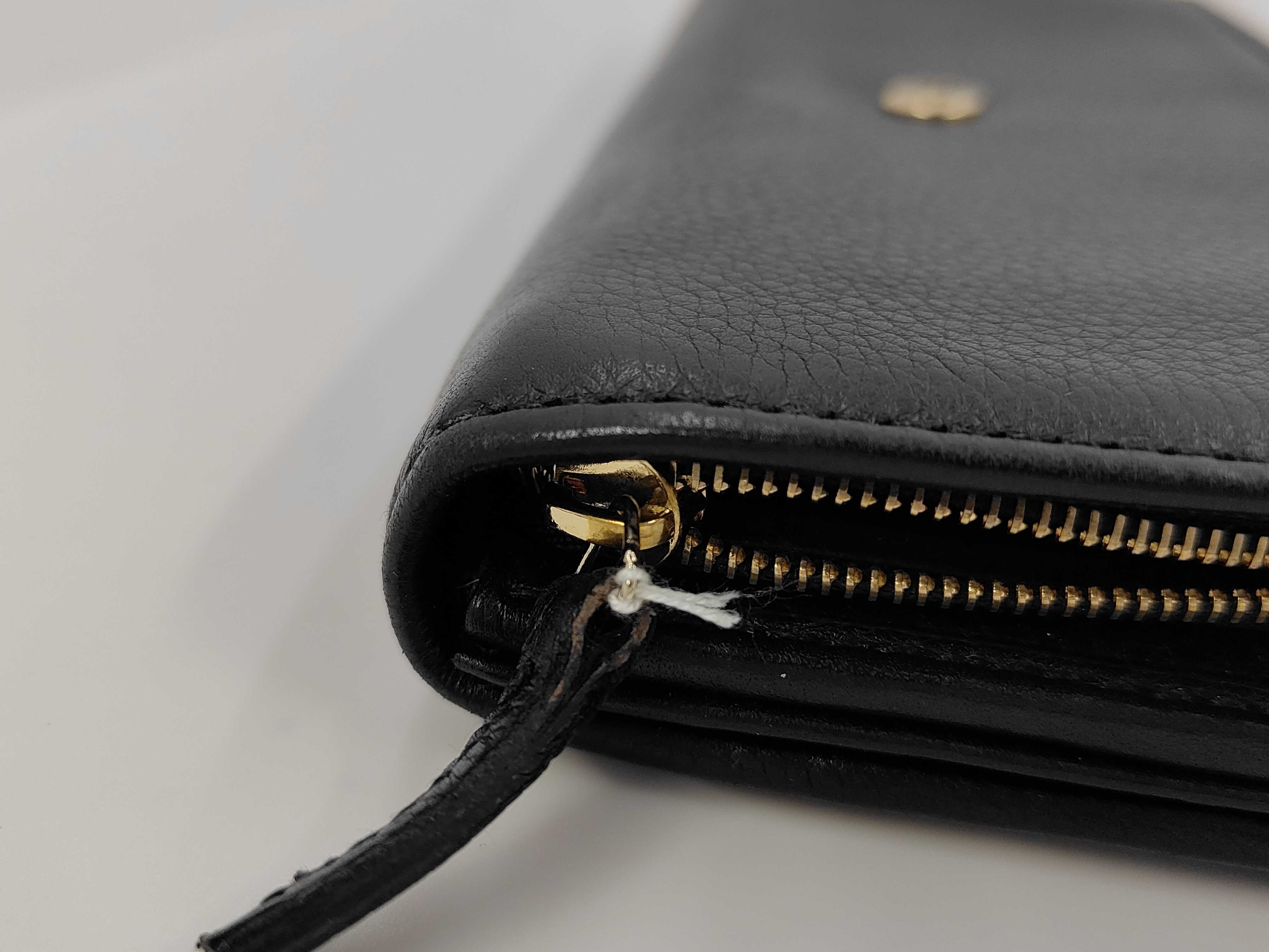 wallet — view 7