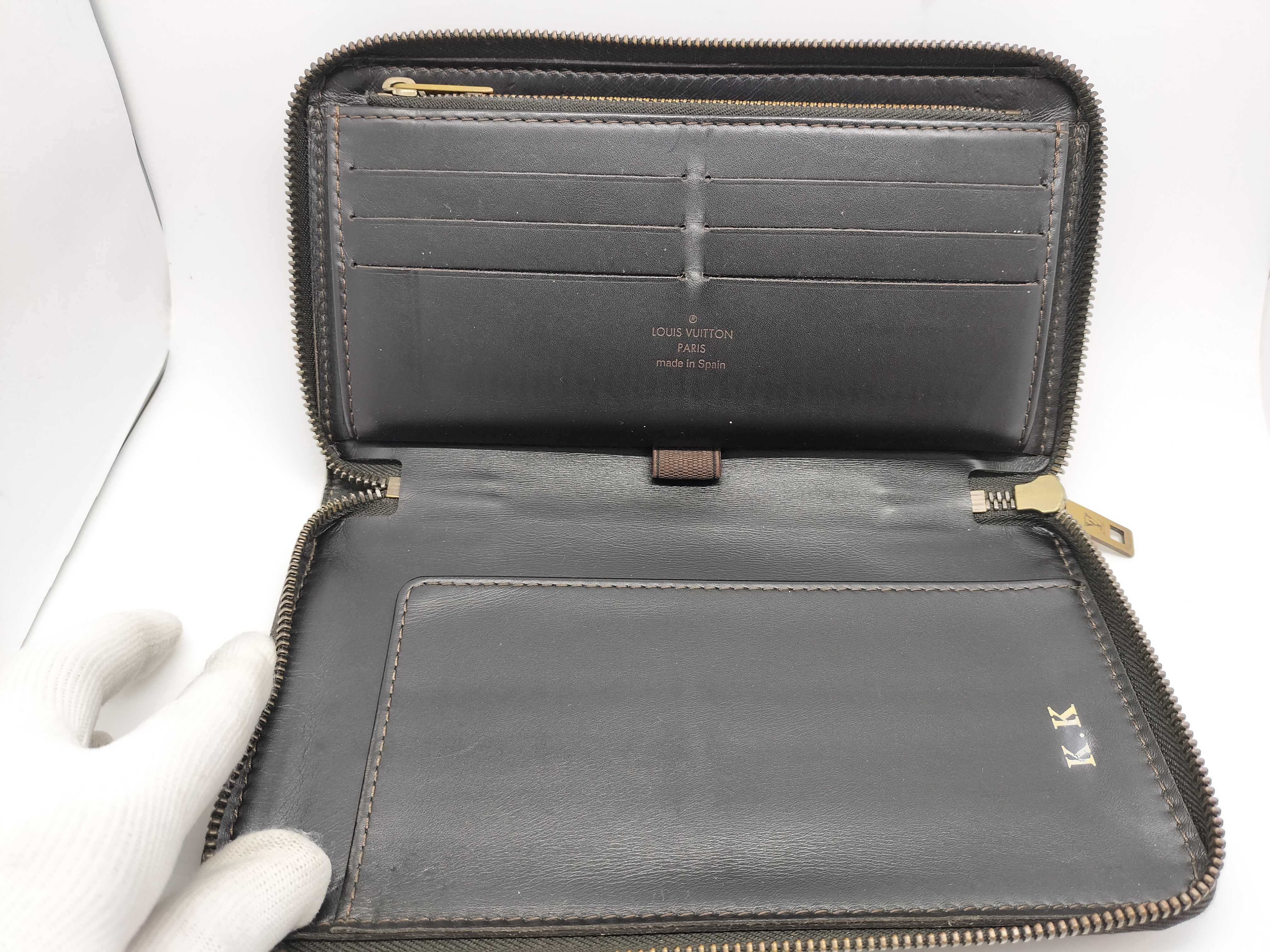 Utah Round Zip Wallet — view 9