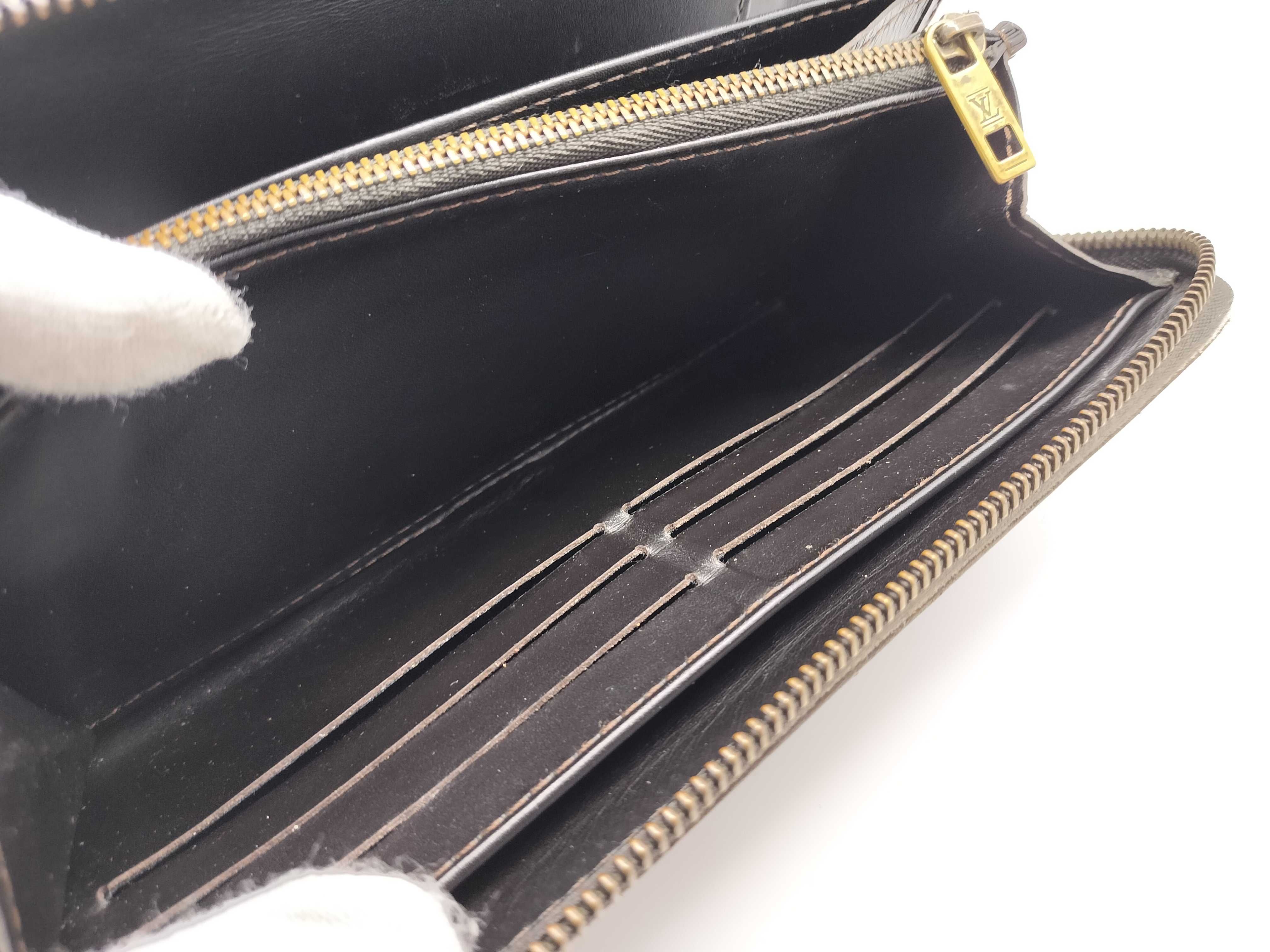 Utah Round Zip Wallet — view 10