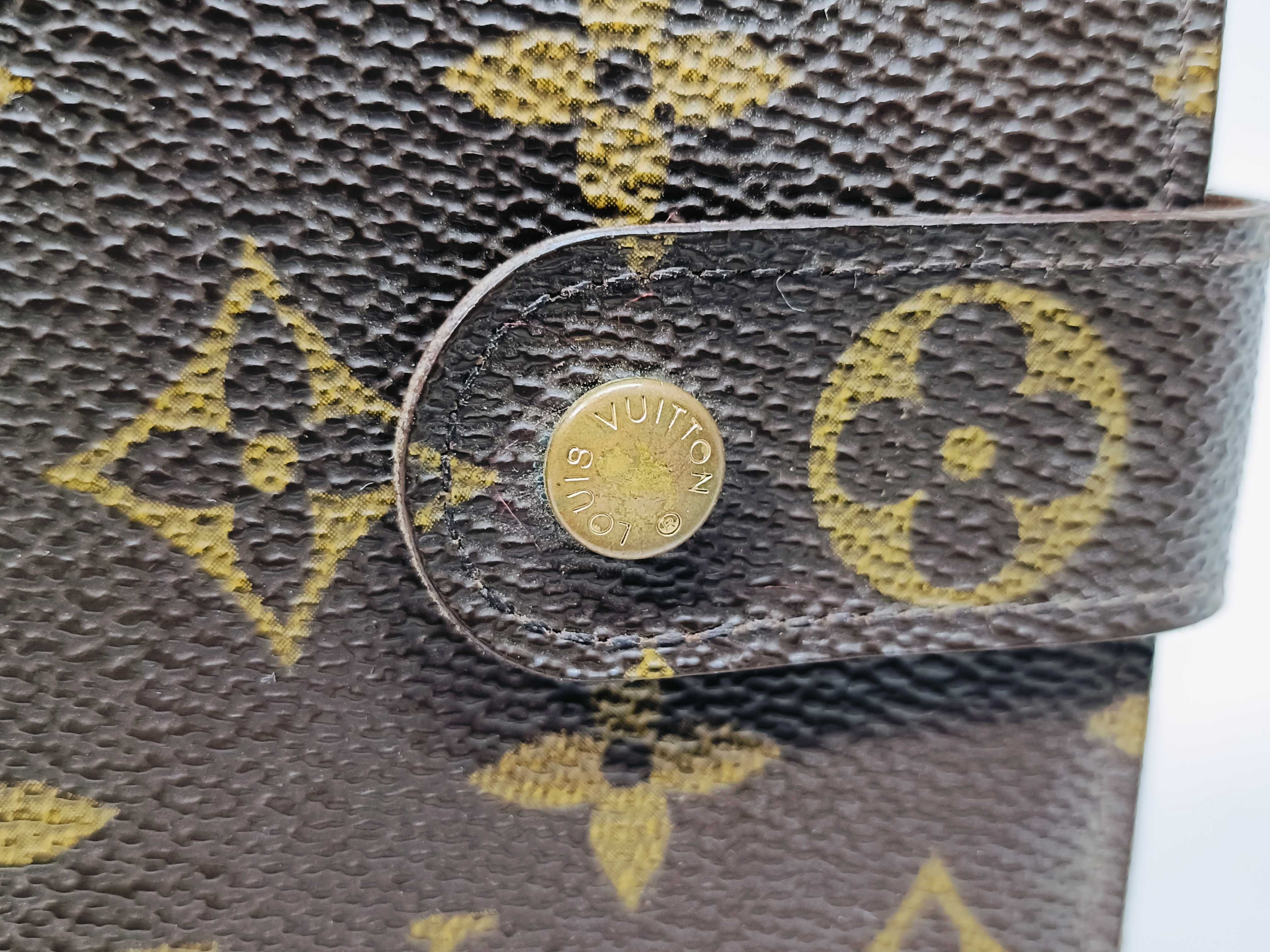 Monogram Snap/Round Wallet — view 11
