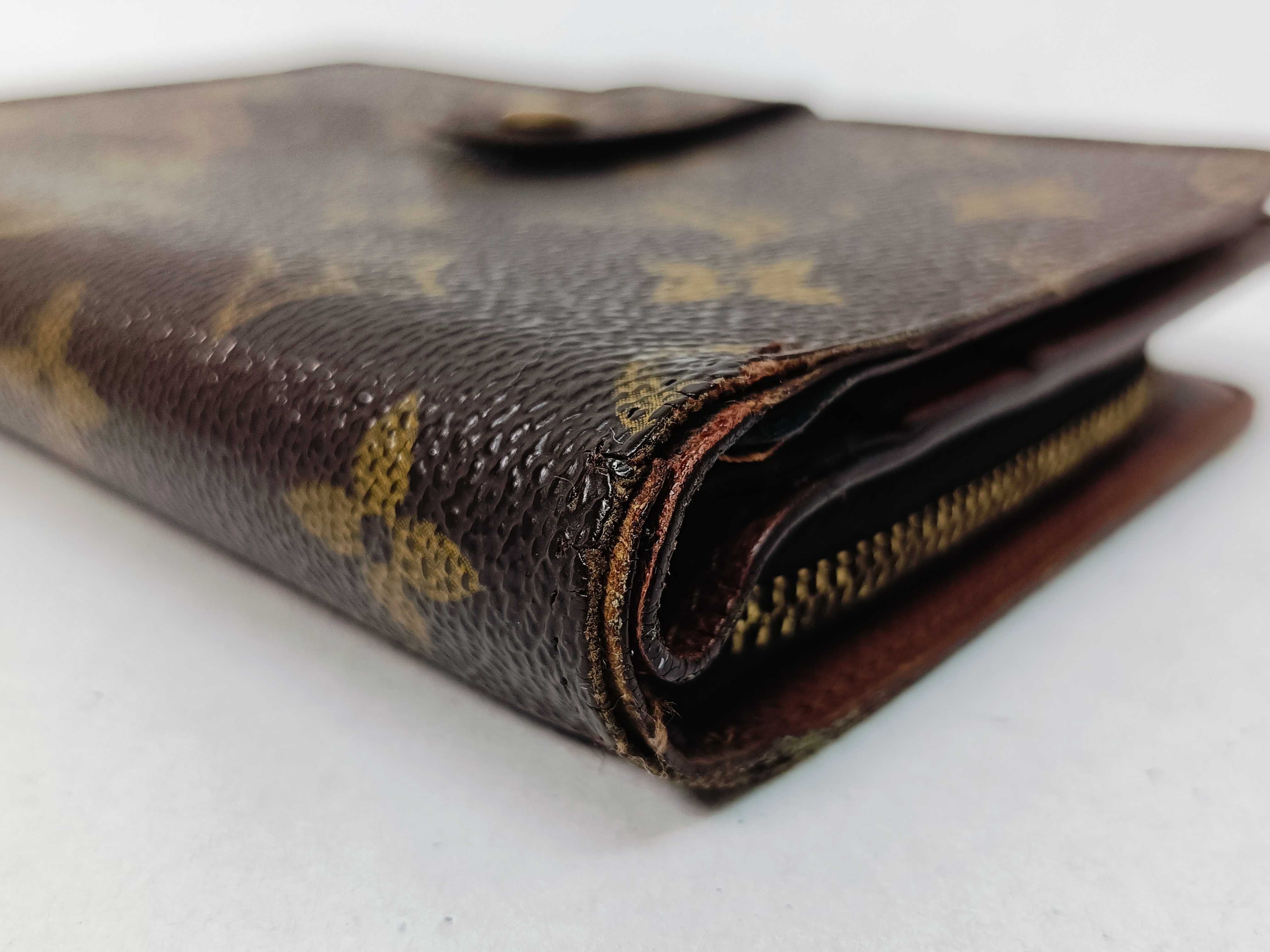 Monogram Snap/Round Wallet — view 4