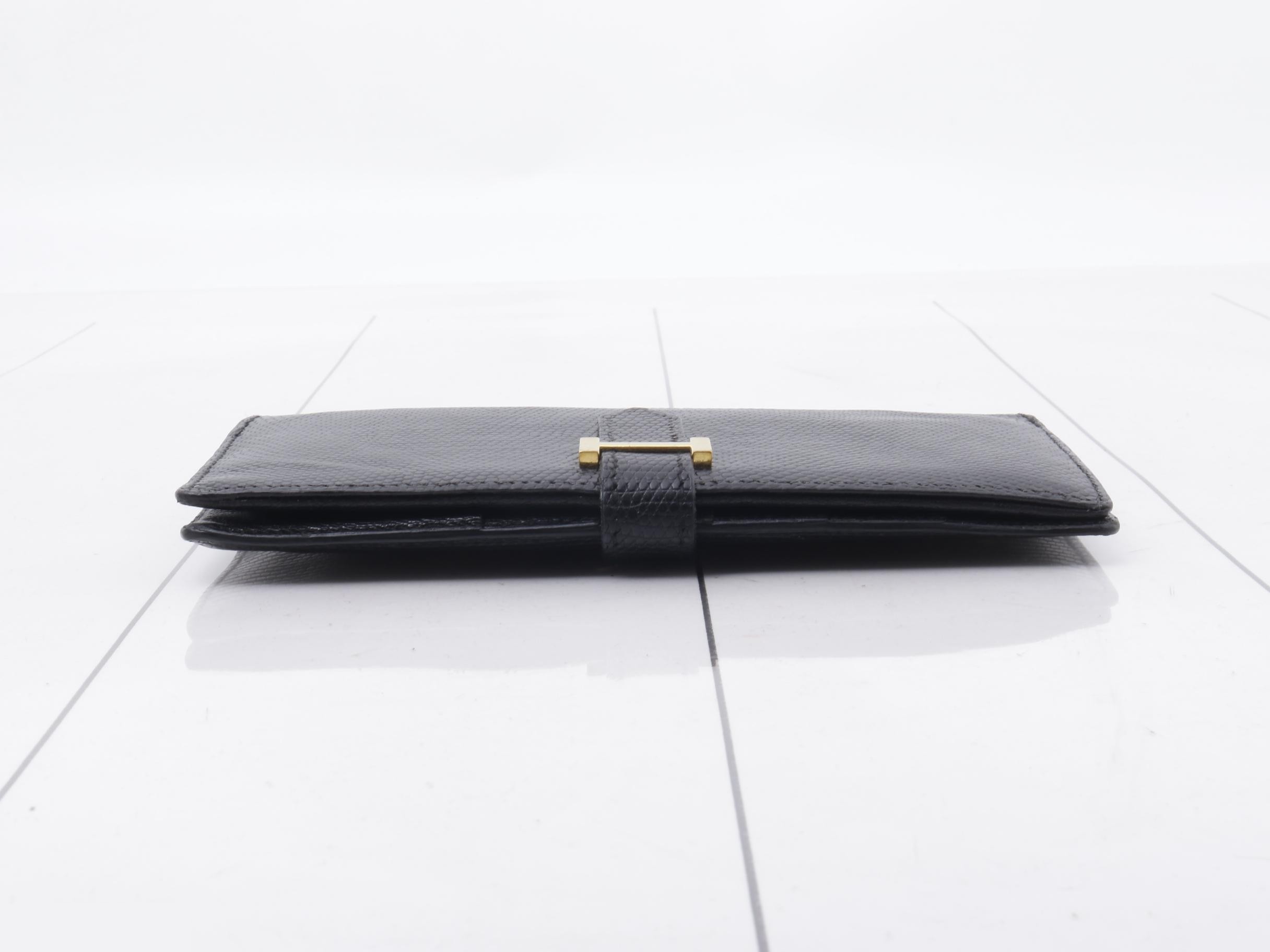 Bearn bag, lizard-embossed leather, black, gold hardware, B — view 3