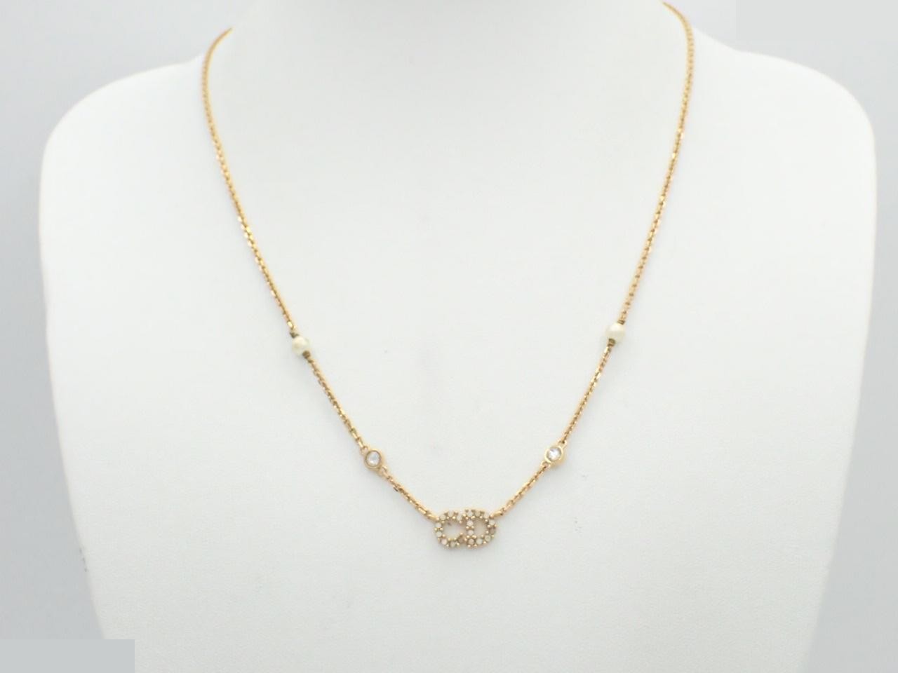 Other lines: Precious metals, necklaces, pendants, chain approximately 46cm. — view 3