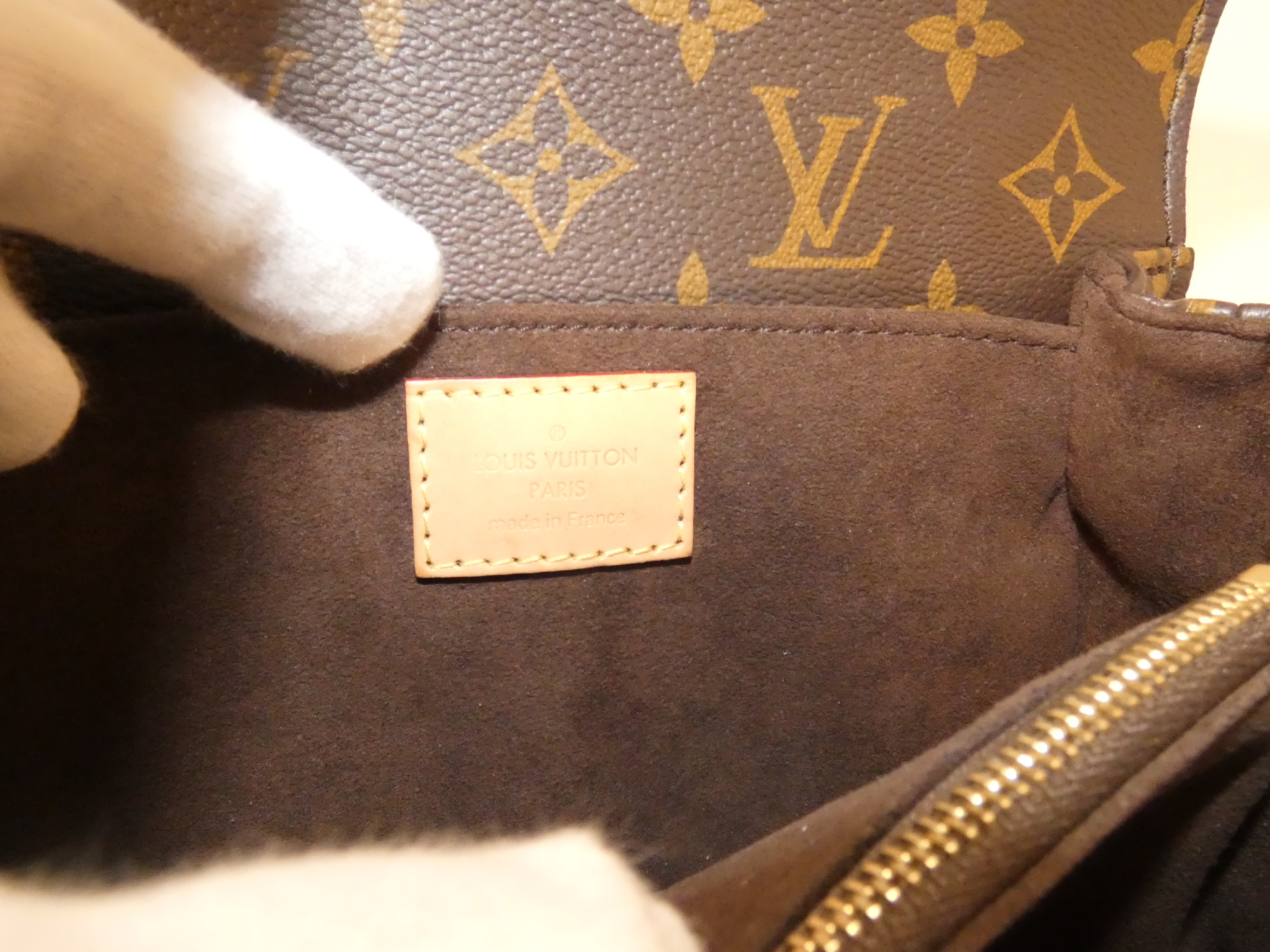 2-way Pochette Métis Monogram Hand Shoulder Bag — view 9