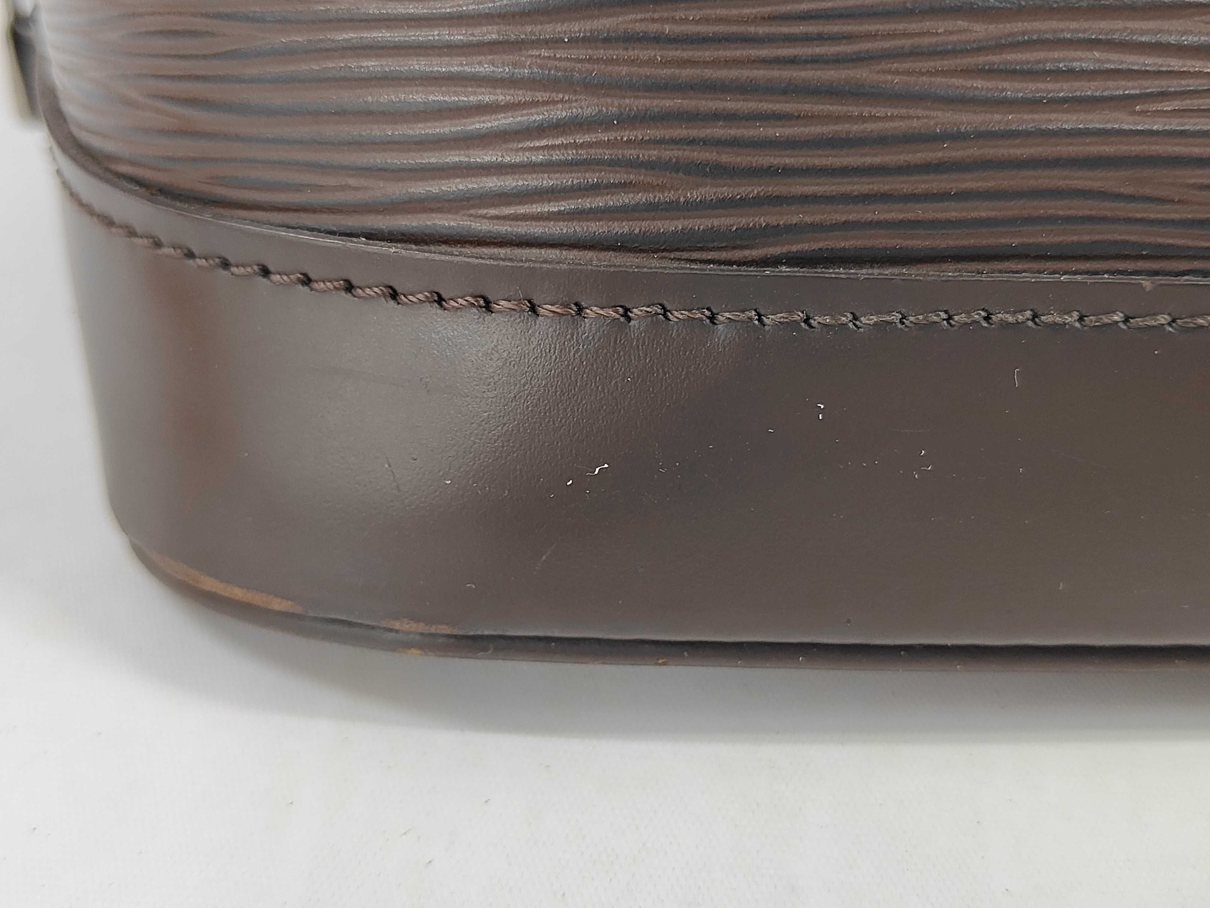 Epi Alma MM Handbag — view 10