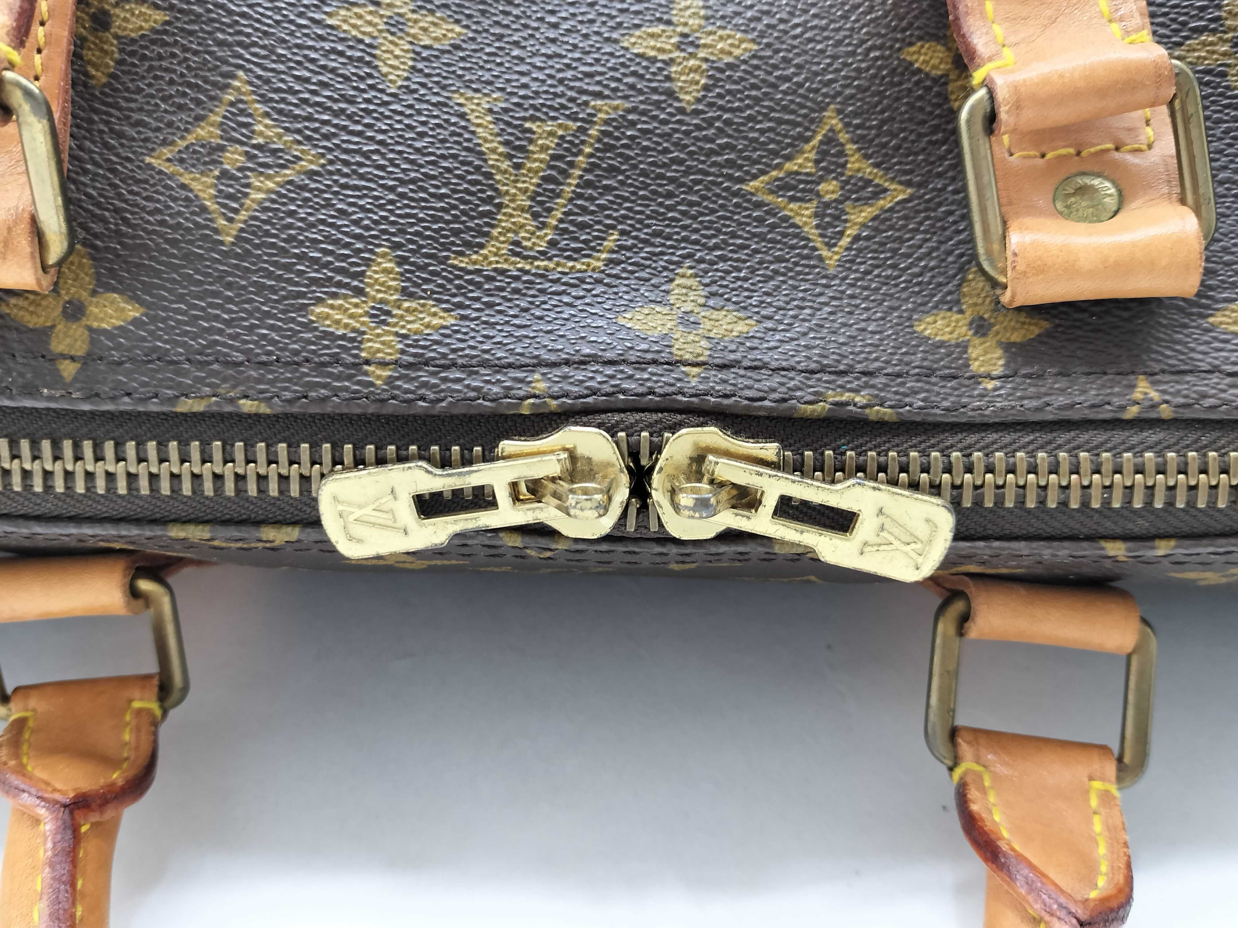 Monogram Keepall Bandoulière 60_Monogram Boston Bag — view 12
