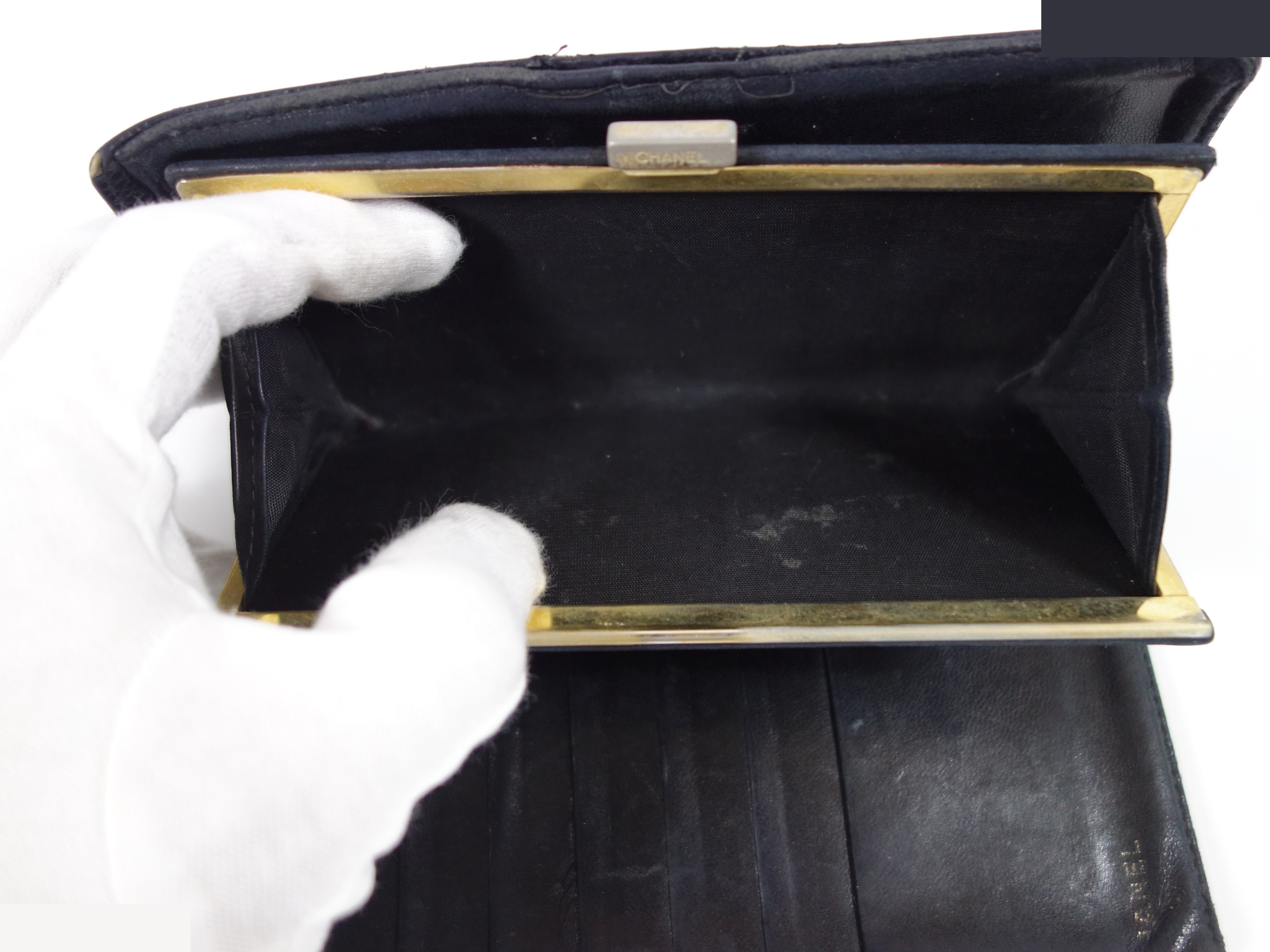 Caviar skin (bags) and wallets — view 8