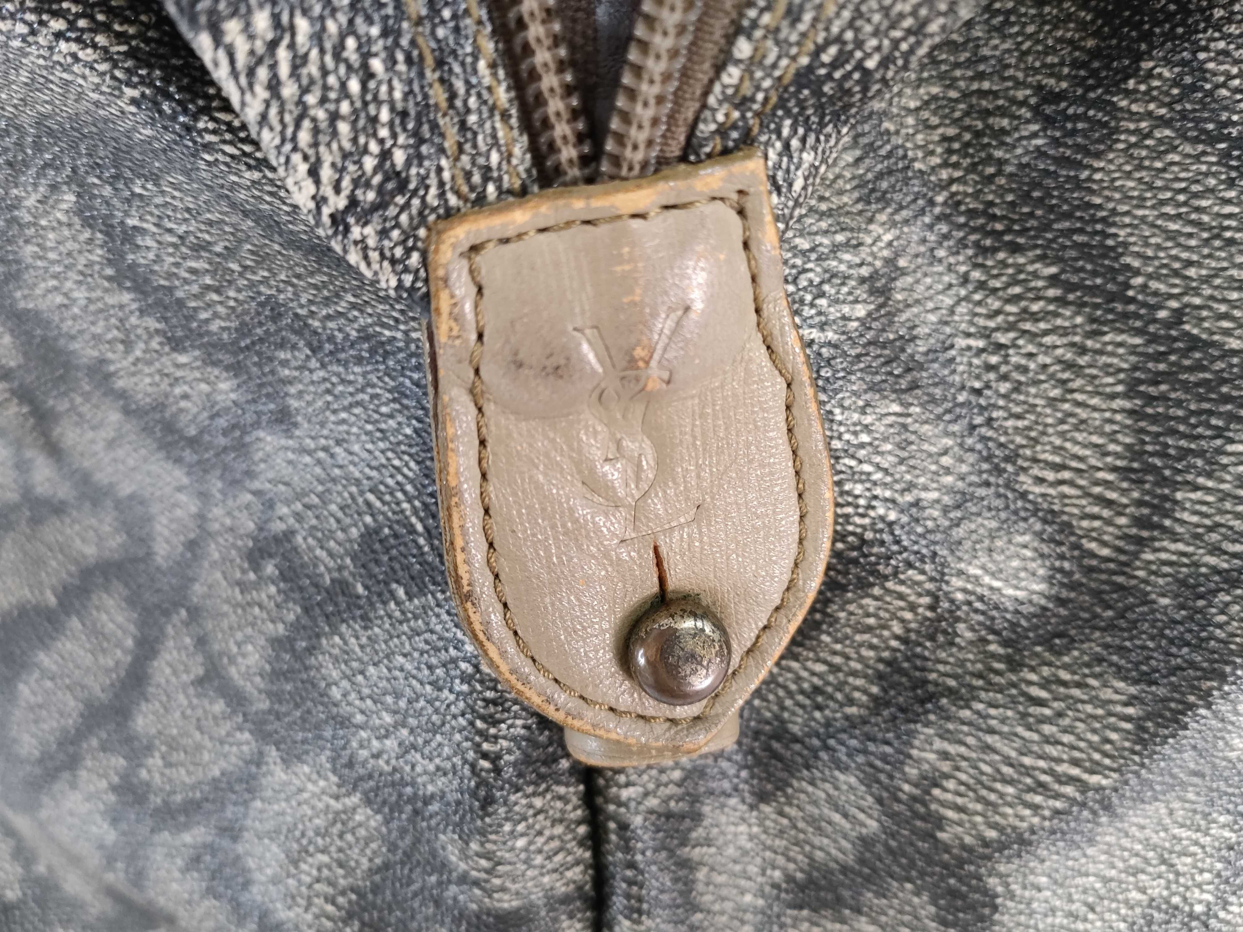 Giraffe Boston Bag — view 13