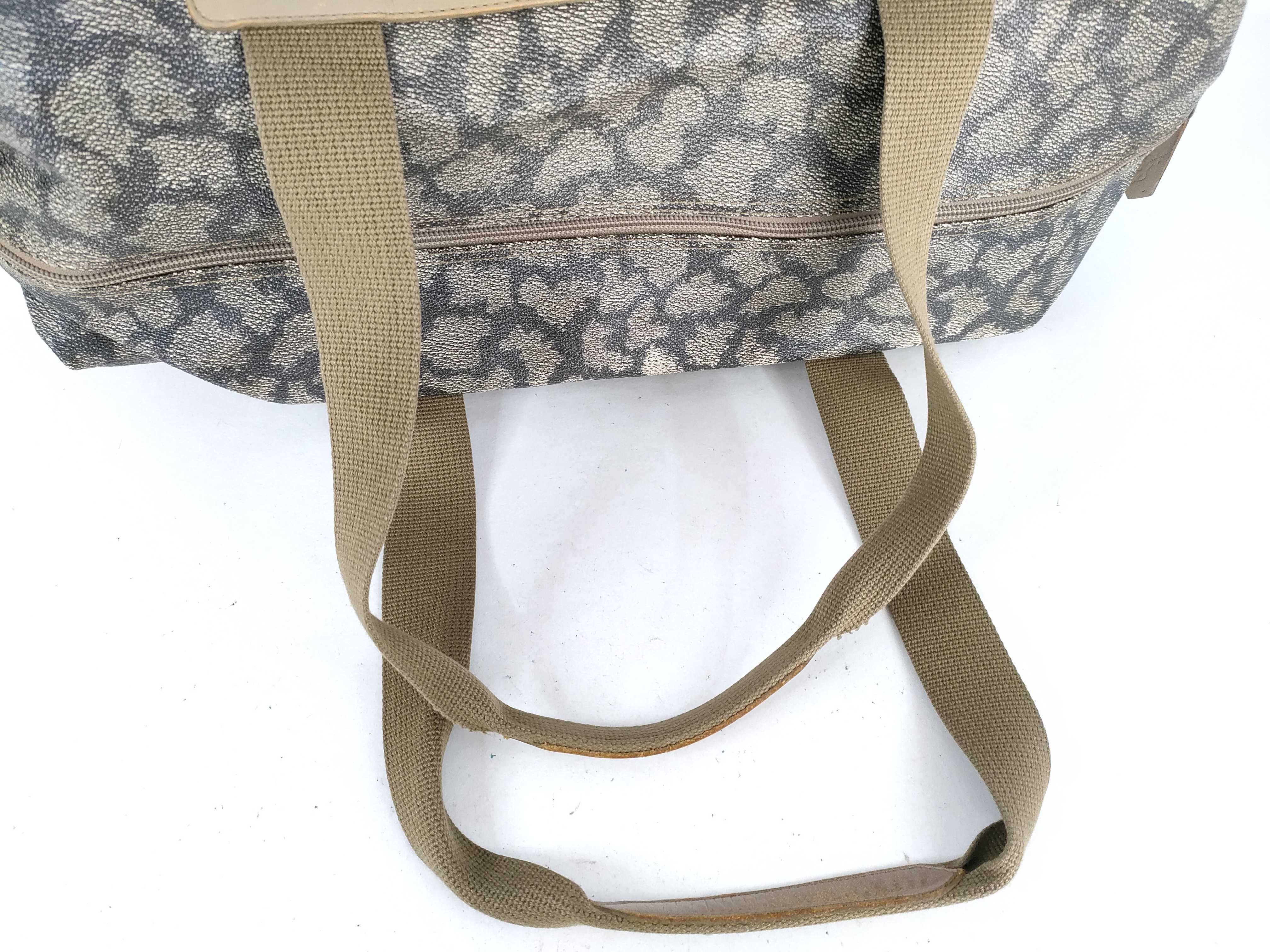 Giraffe Boston Bag — view 3