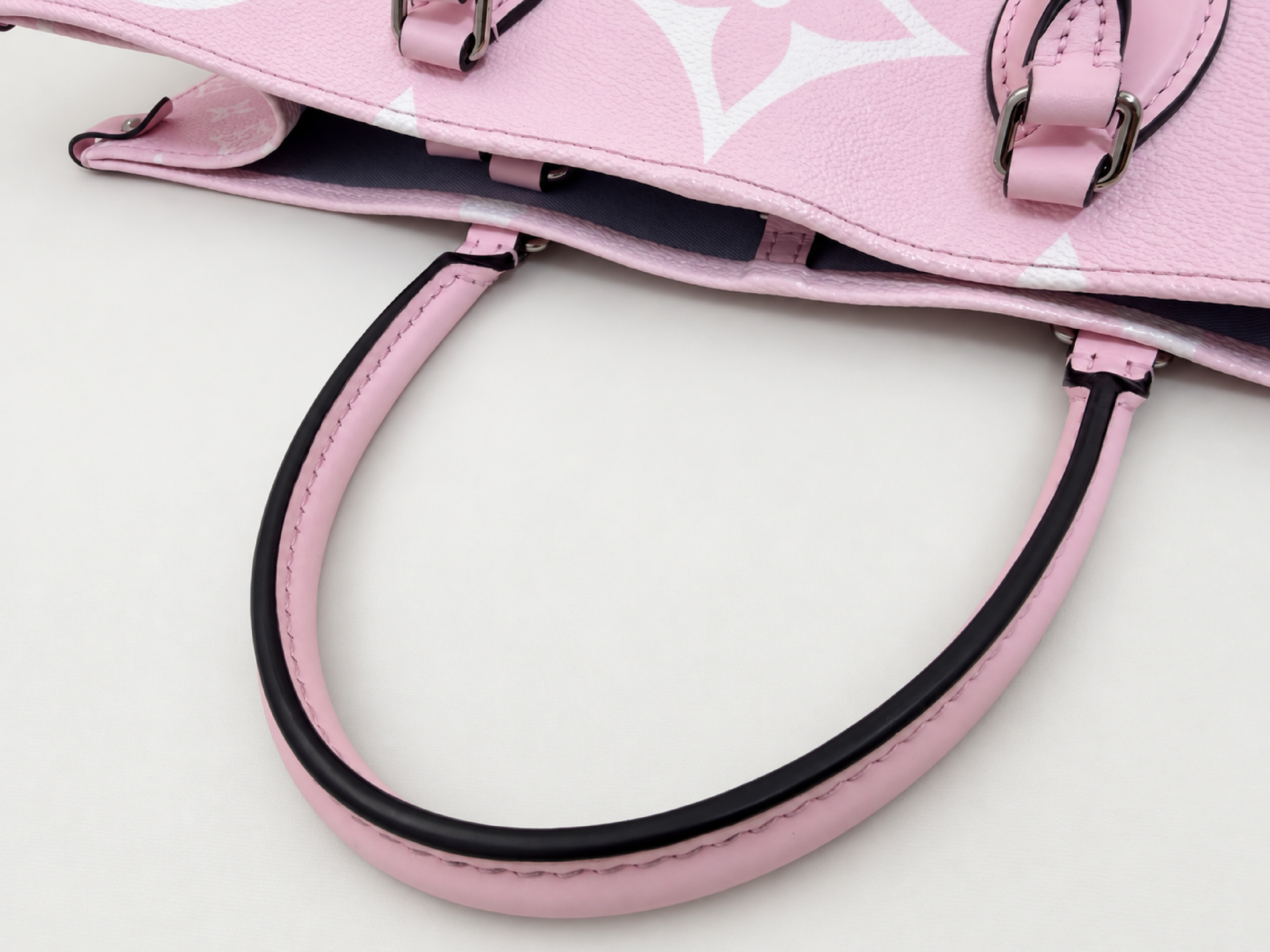 OnTheGo GM 2-way bag M45119 Pastel Tote Bag — view 11