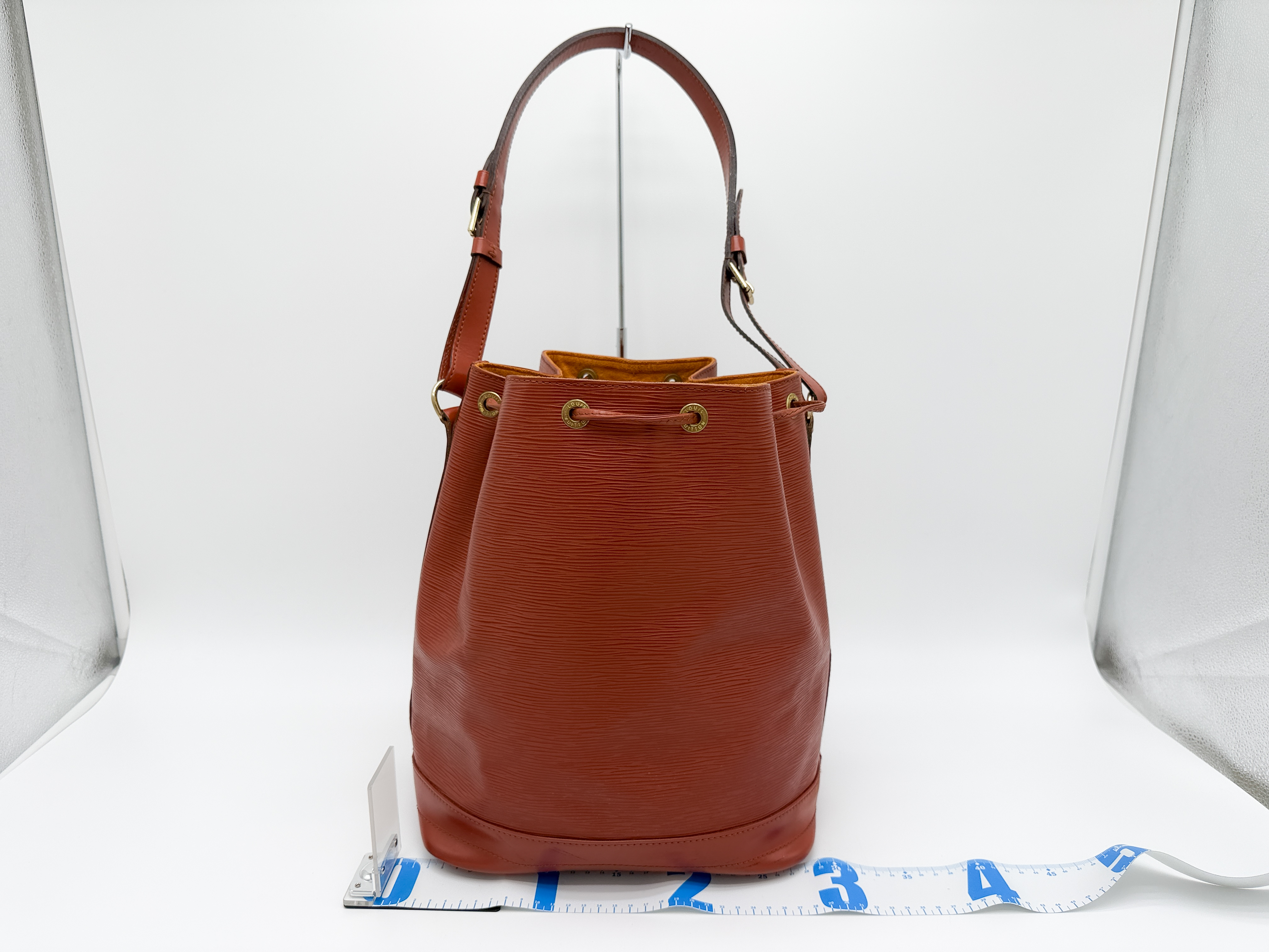 Epi M44003 Noe Kenya Brown Shoulder Bag — view 2