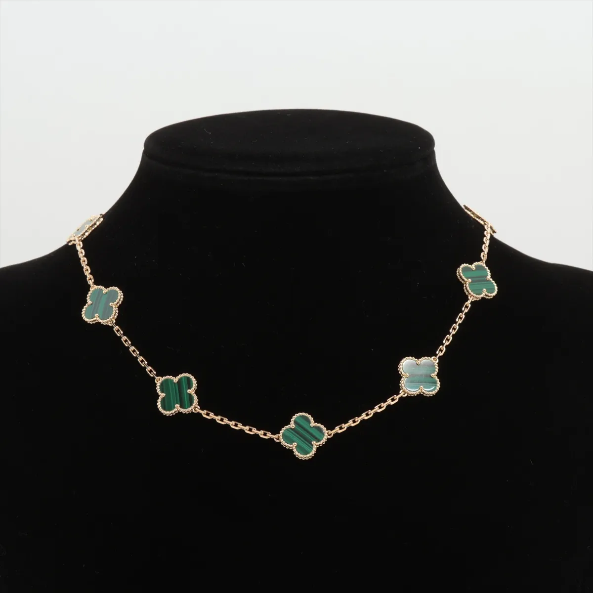 Vintage Alhambra 10P Malachite Necklace 750(YG) 26.7g JE435426 Stone — view 6