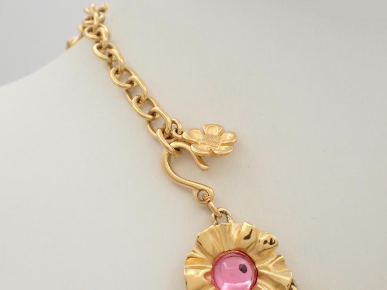 Other line: Precious metal necklaces and pendants, neck circumference approximately 46 cm. — view 2