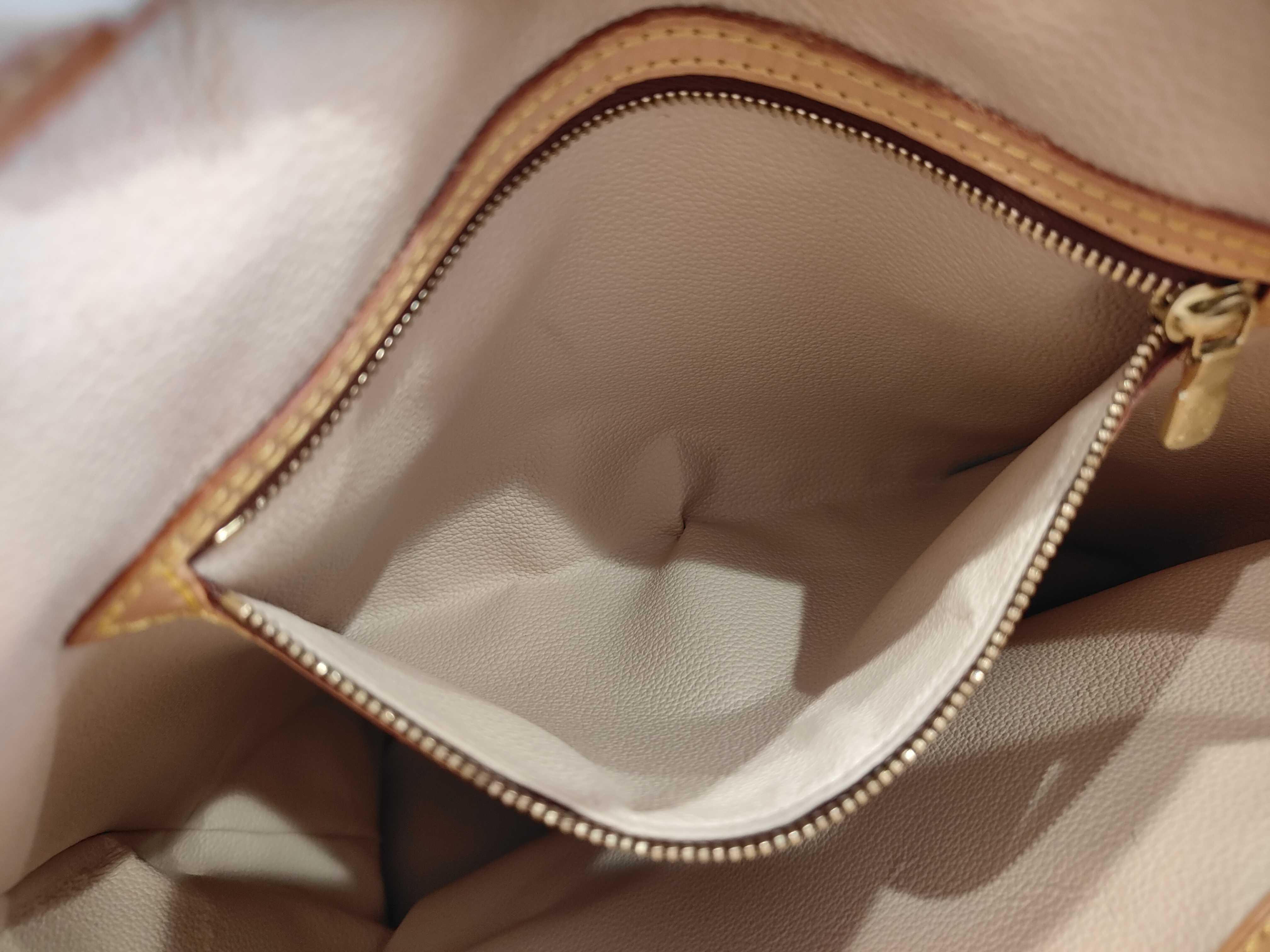 Monogram M42236 Bucket GM Tote Bag — view 13