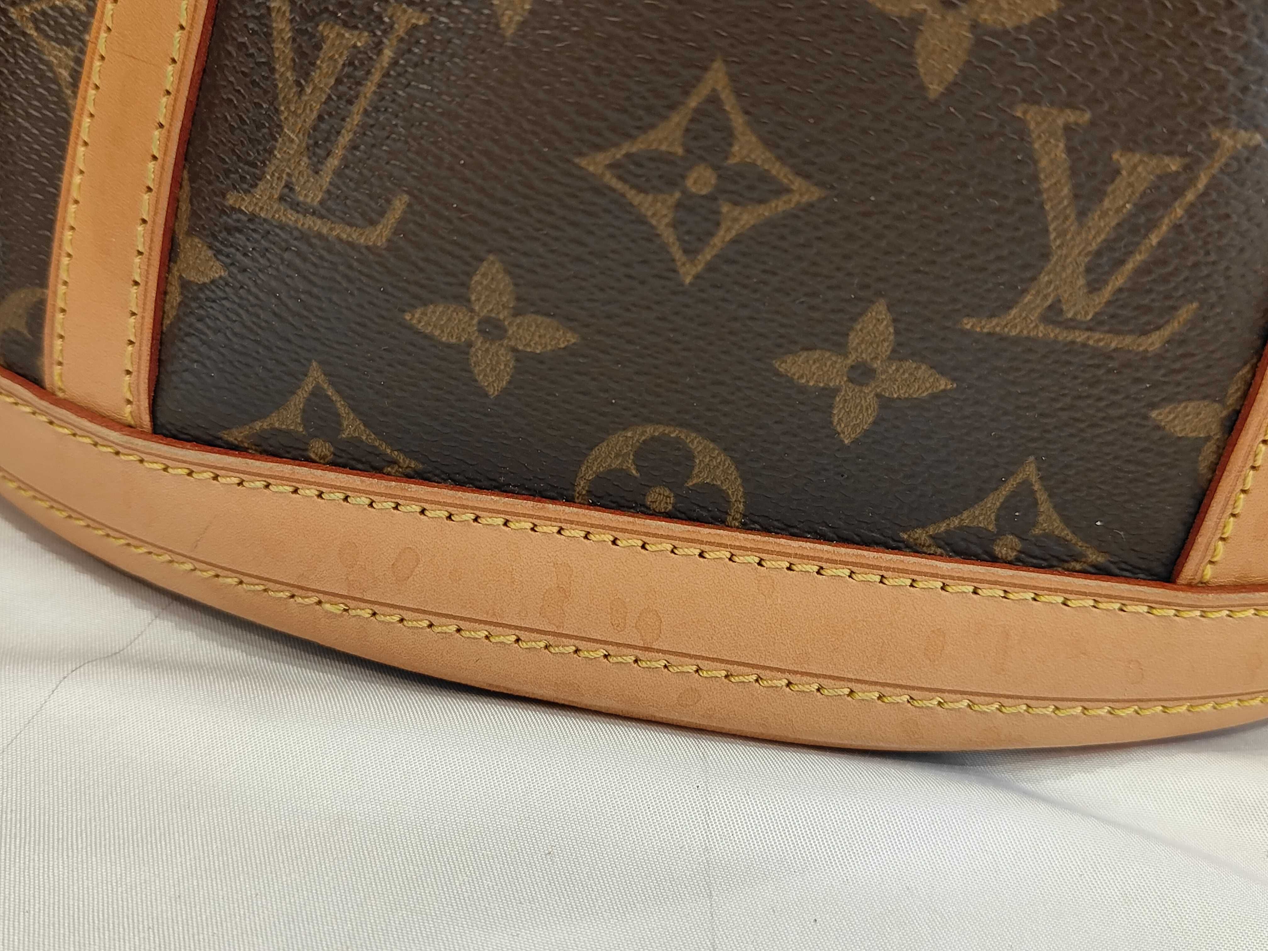 Monogram M42236 Bucket GM Tote Bag — view 3