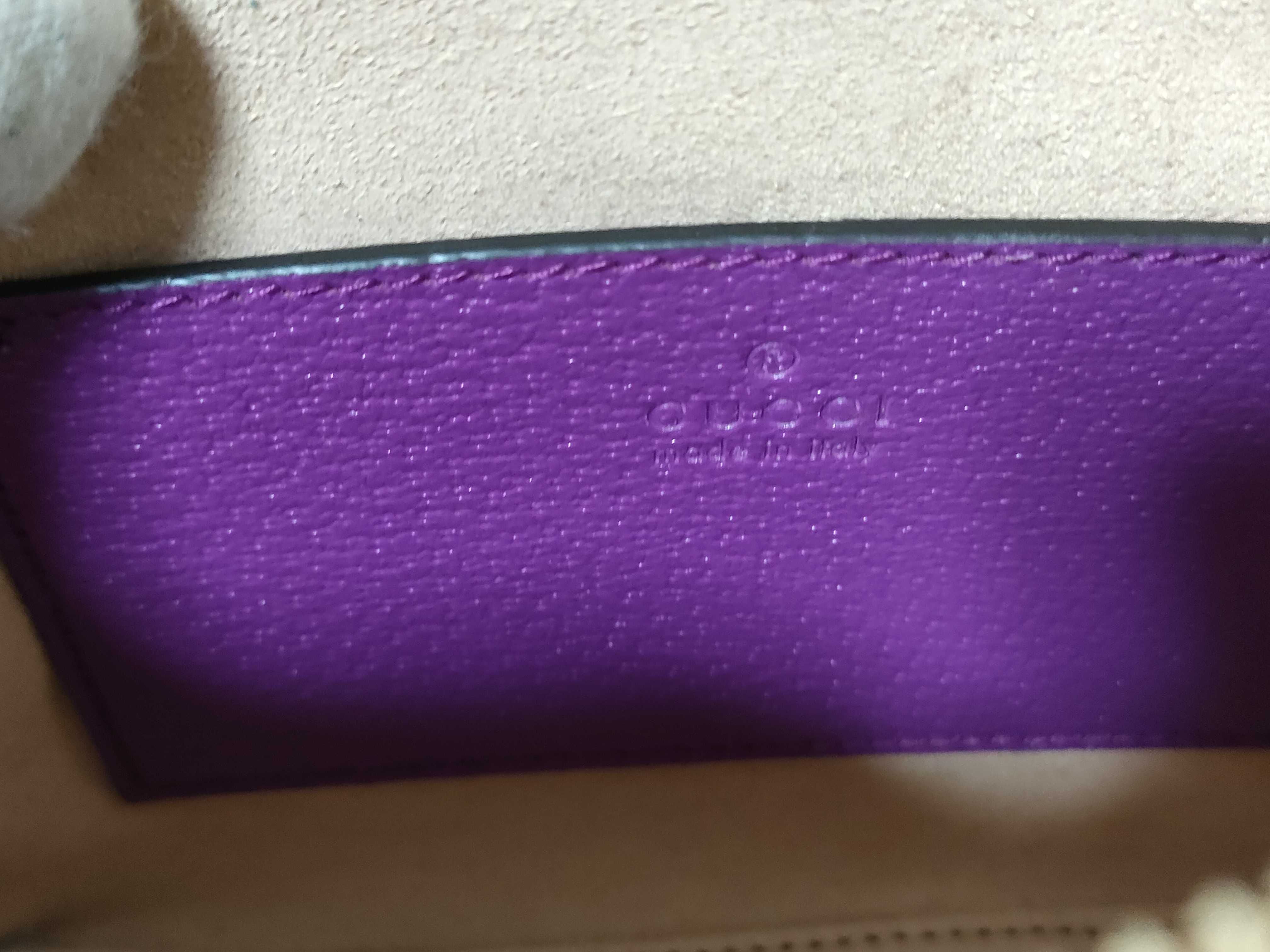 Bamboo 2-way handbag in purple with strap. — view 11