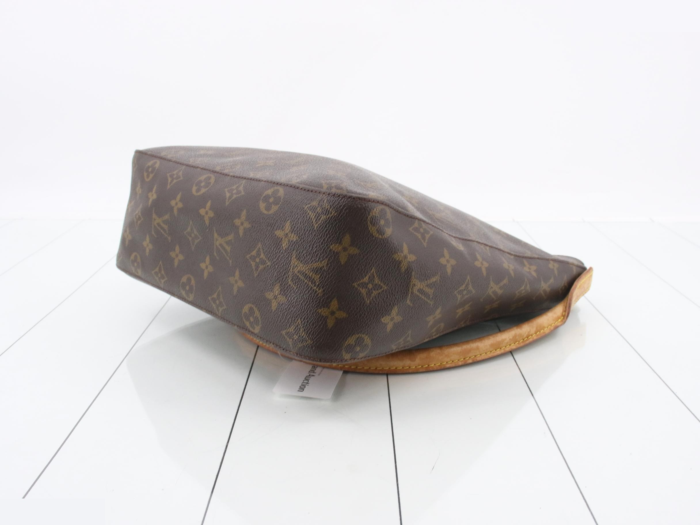 LV Monogram Looping M51145 — view 6