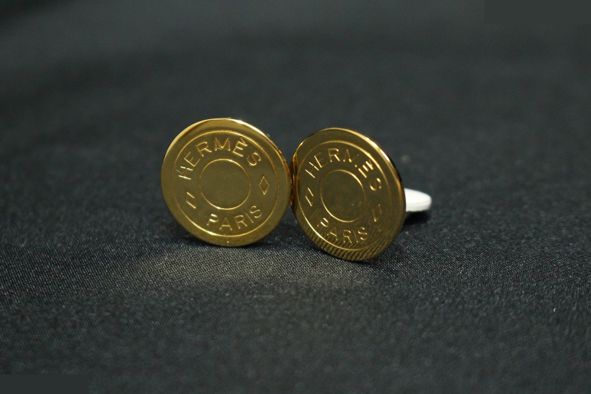 Sellier Earrings, Gold — view 6