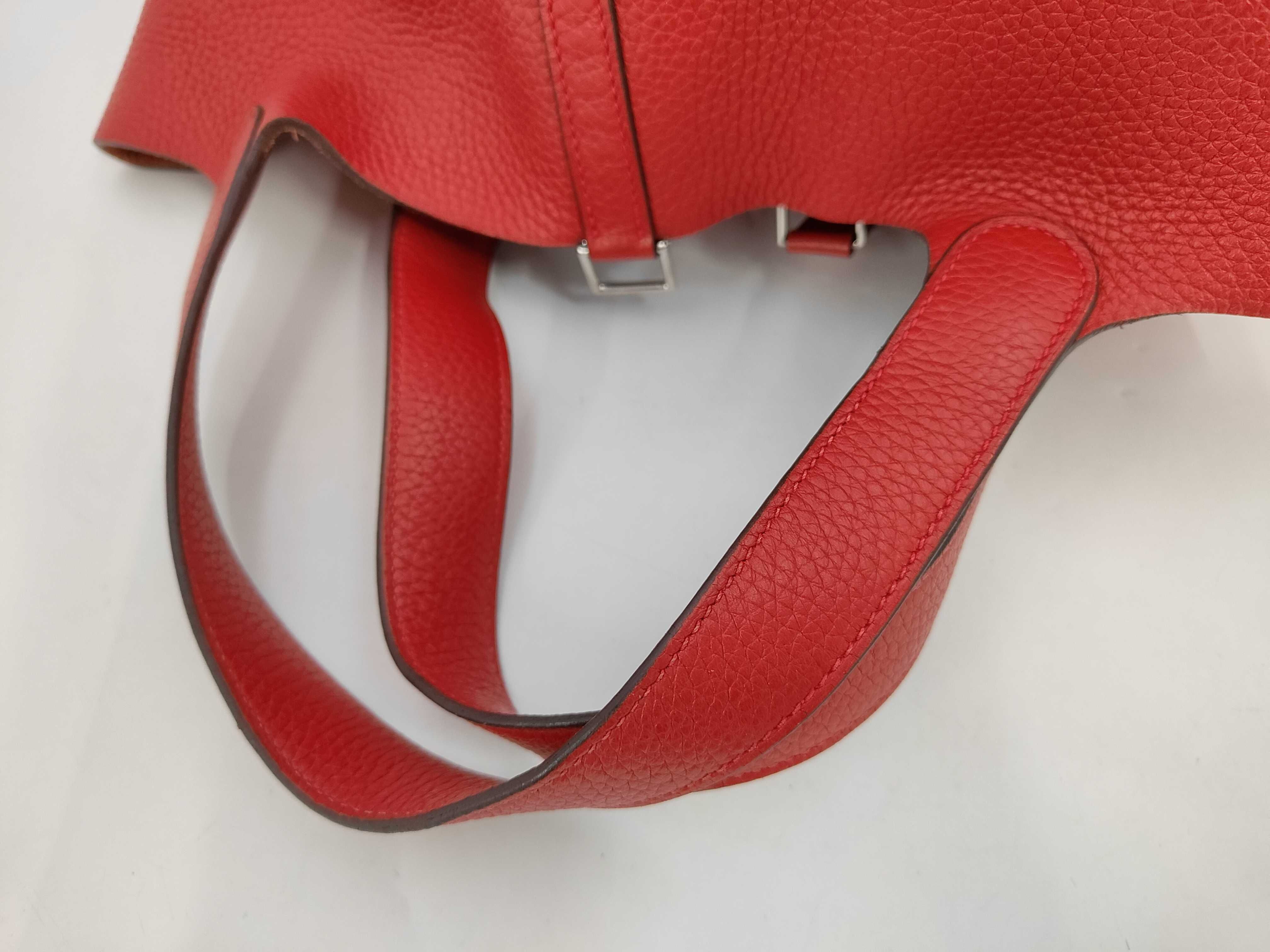 Picotin Lock MM Taurillon Clemence Rouge Casaque C Stamp Handbag — view 4