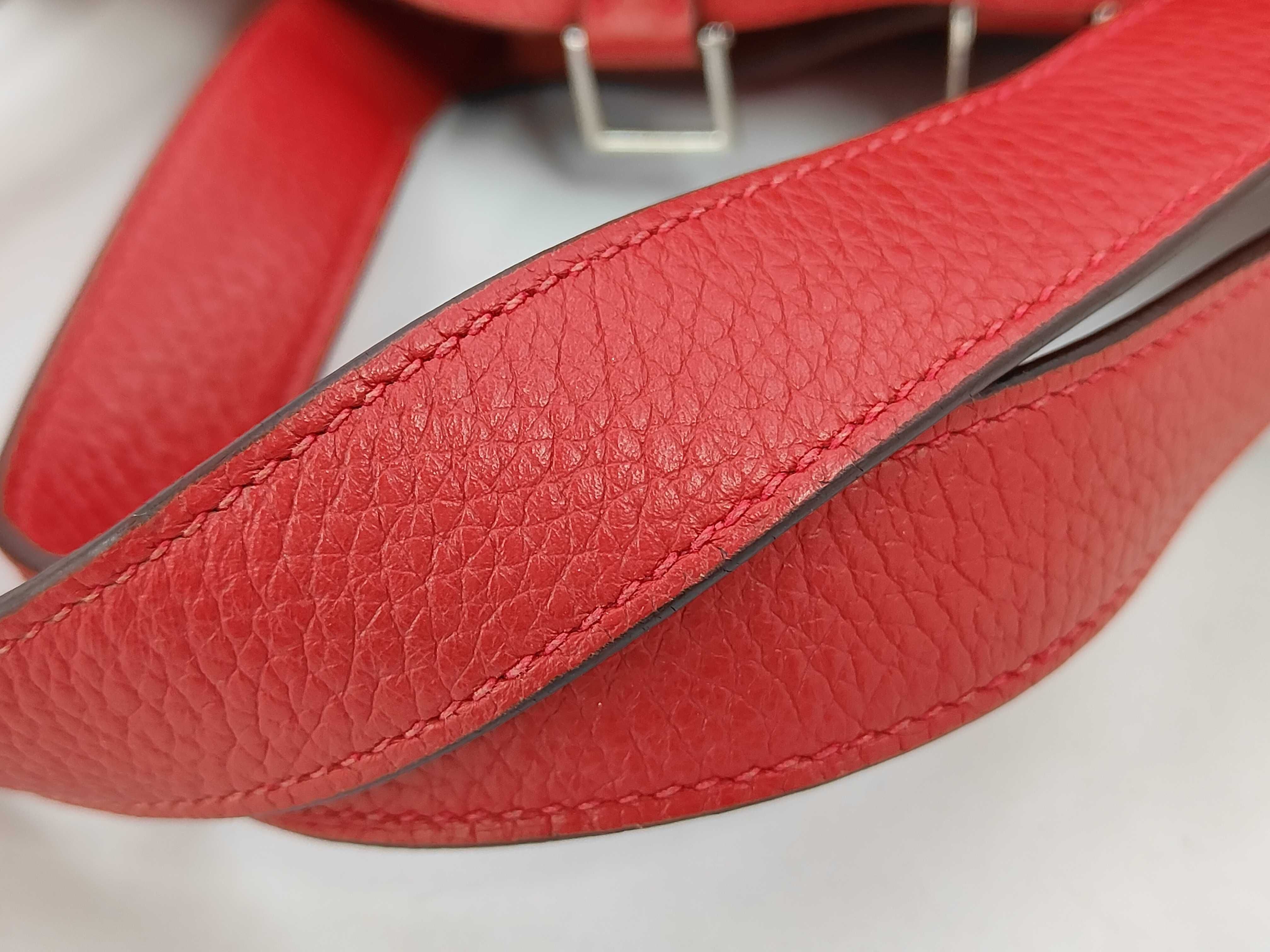 Picotin Lock MM Taurillon Clemence Rouge Casaque C Stamp Handbag — view 5