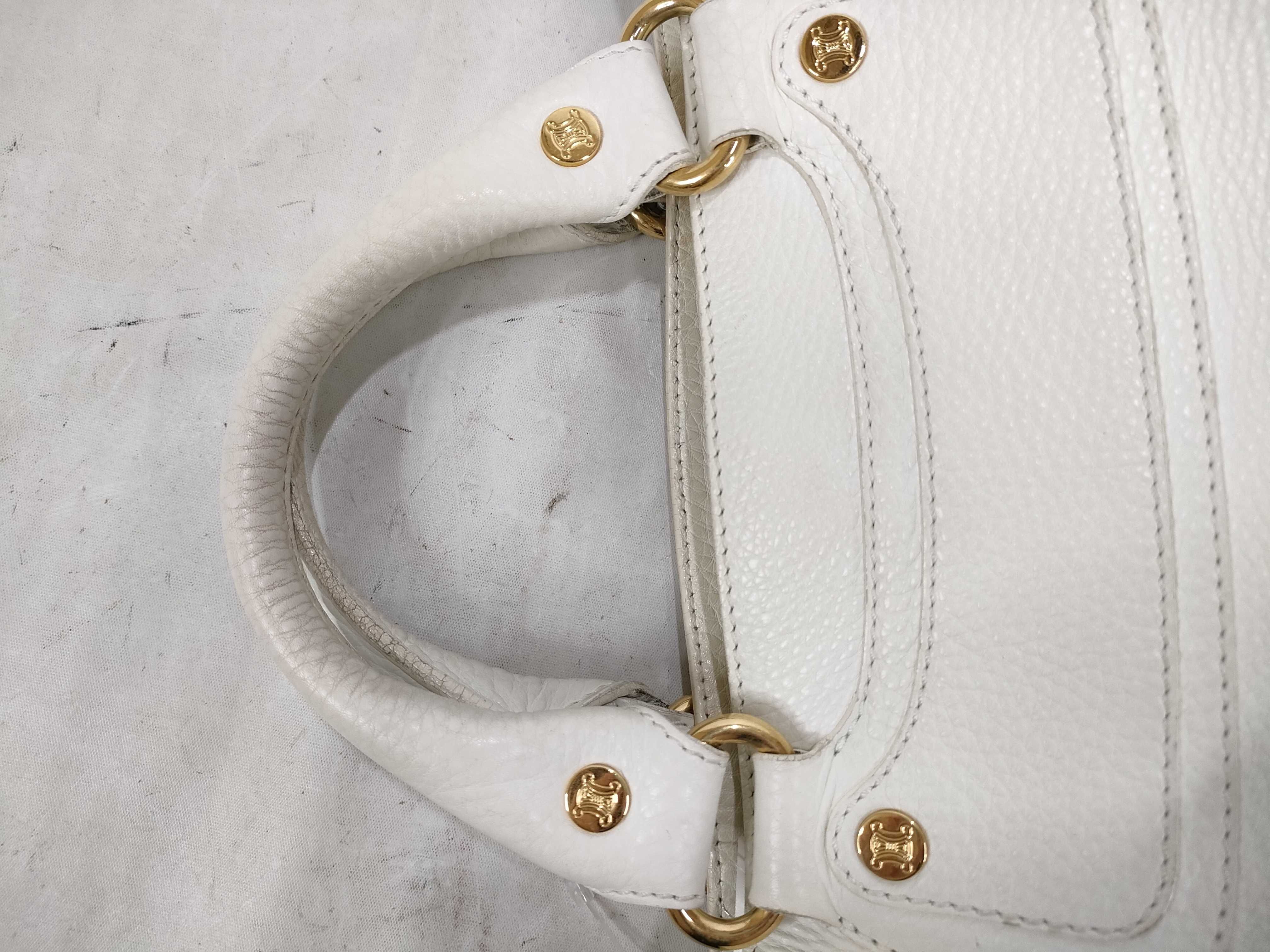 White Handbag — view 3
