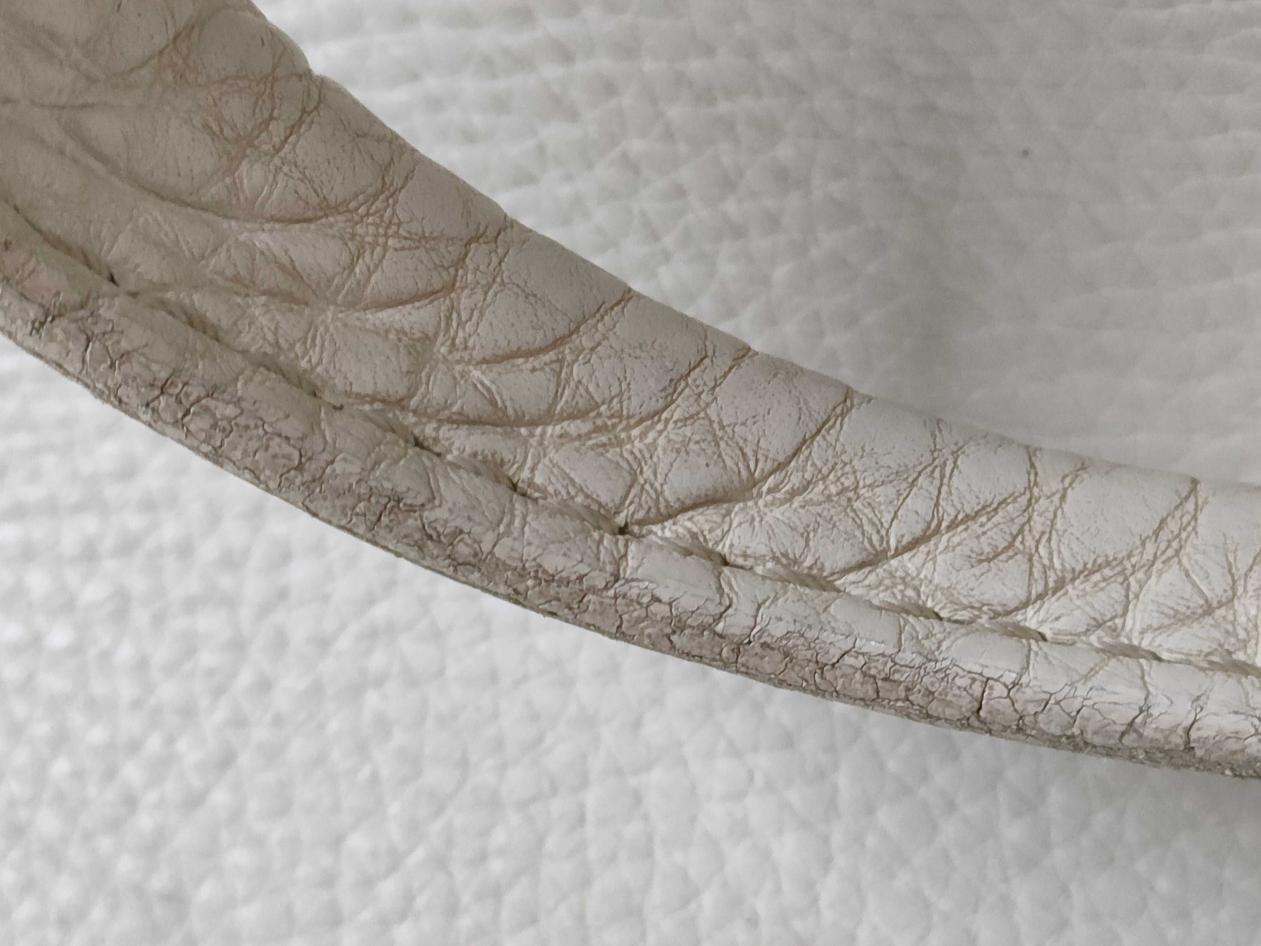 White Handbag — view 4