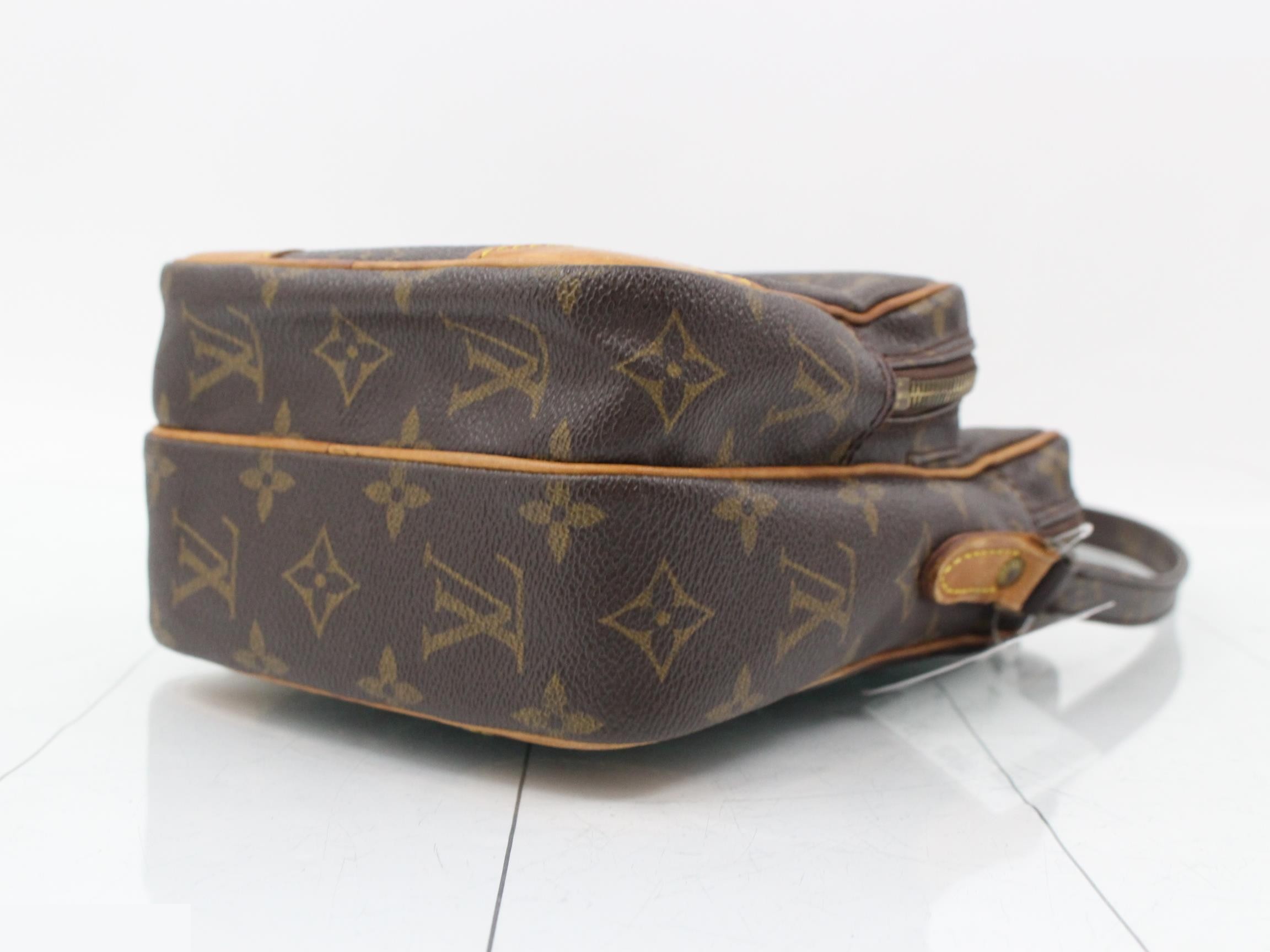 monogram amazon — view 6