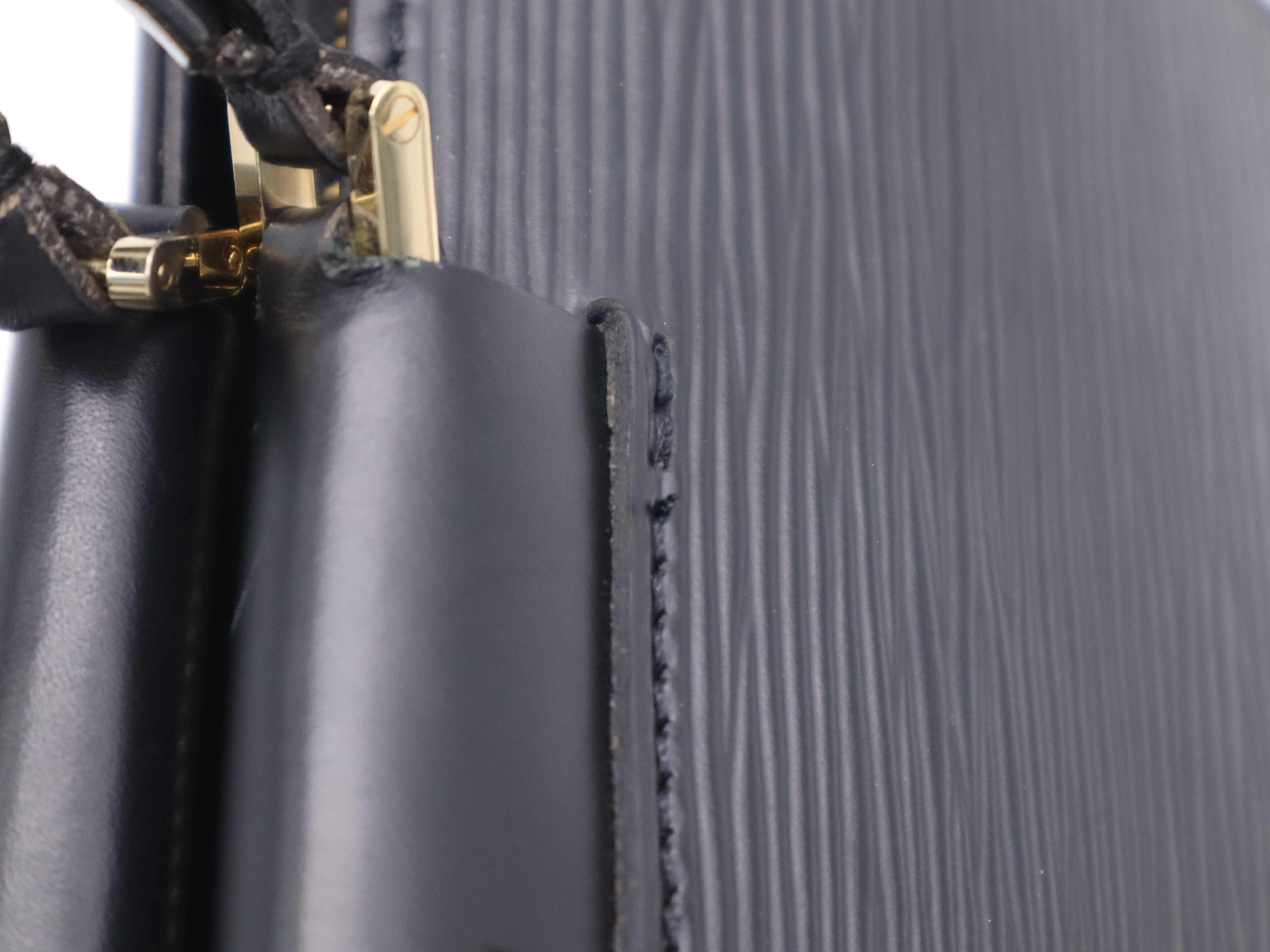 M52012 Epi Figari Noir Handbag — view 9
