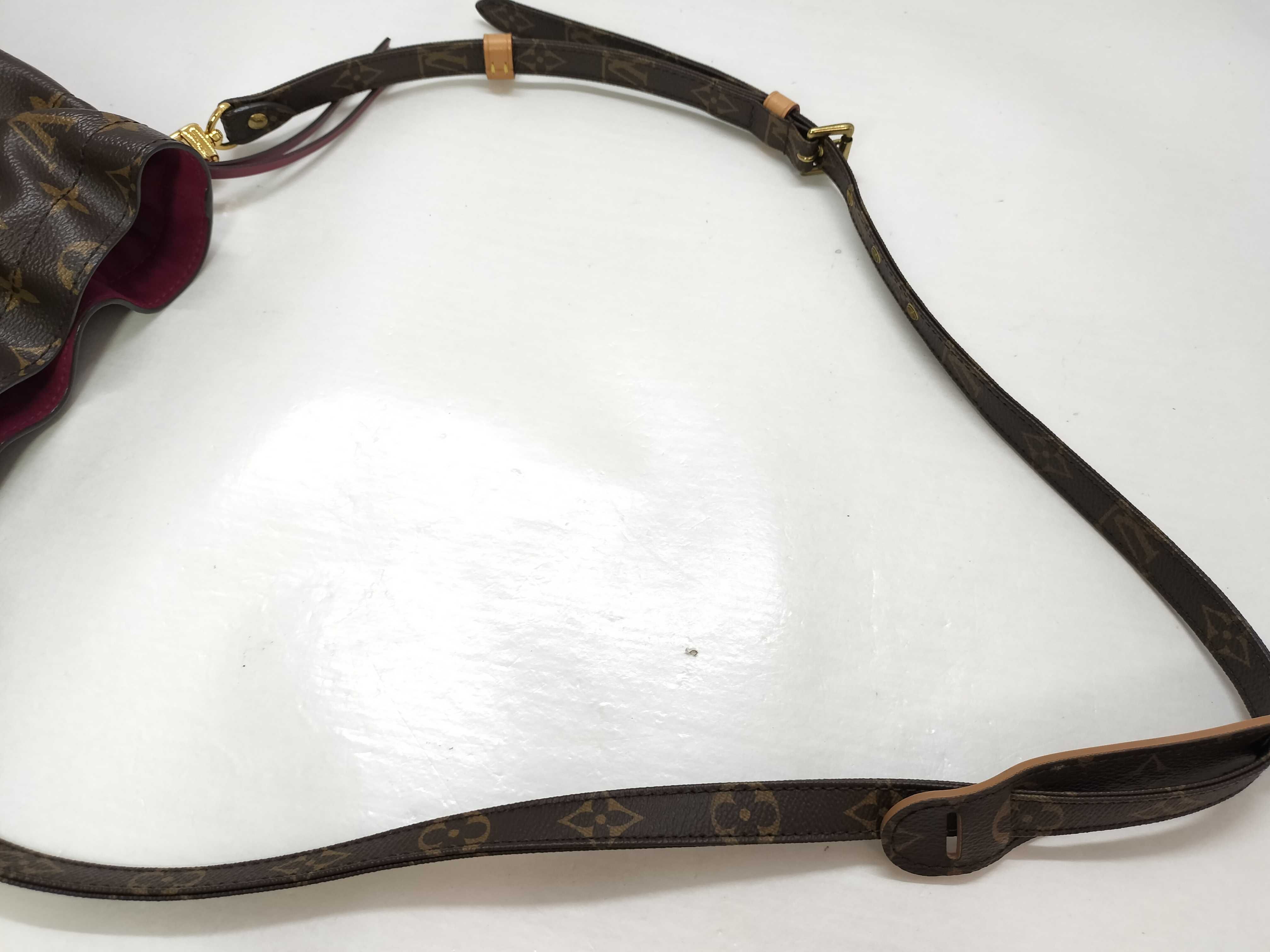 Monogram Louis Vuitton Monogram Boche Noe Shoulder Bag M43445 SF4159 Shoulder Bag — view 3