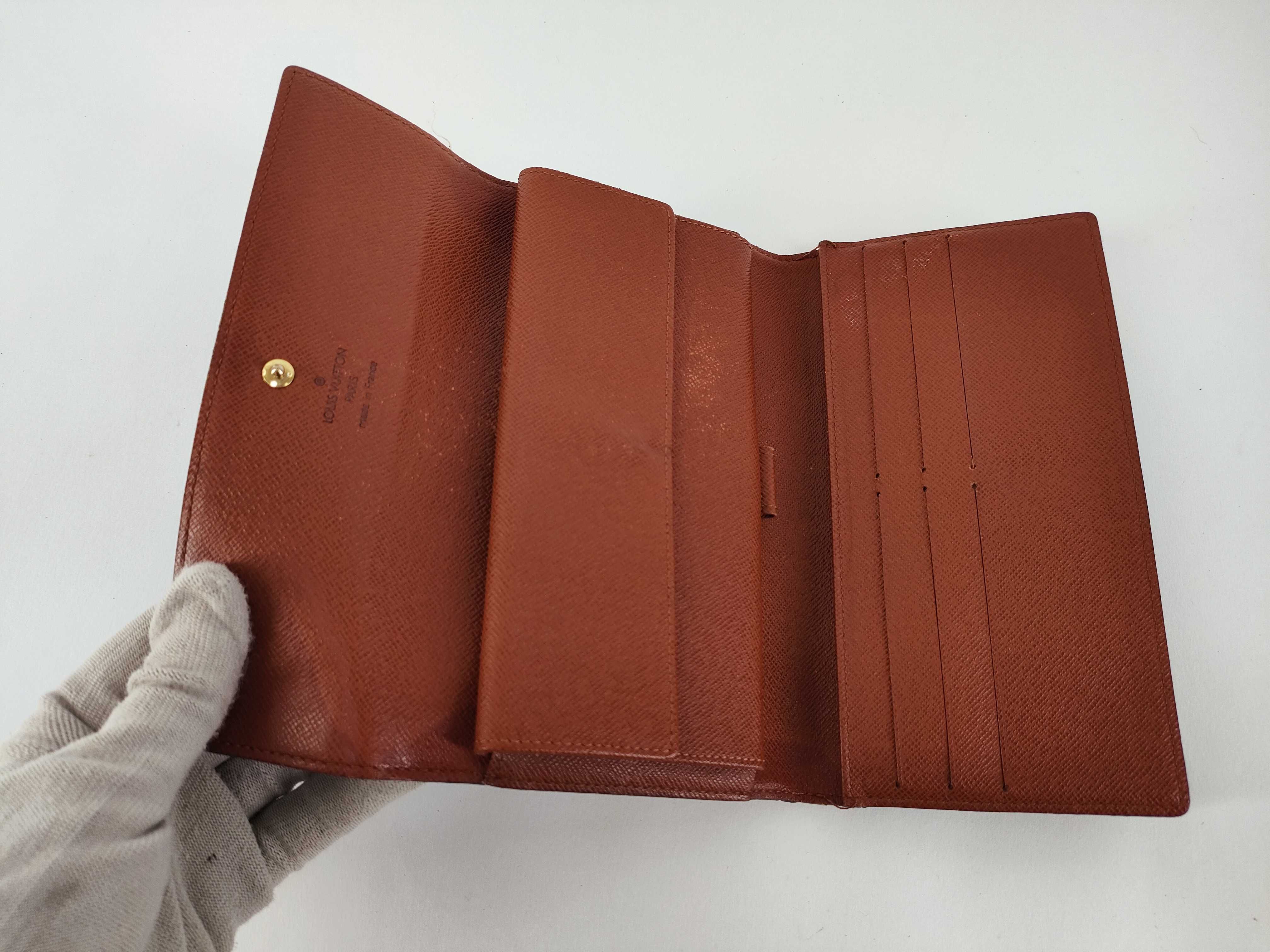 Monogram Louis Vuitton Monogram Portefeuille Tresor International Folding Wallet — view 10