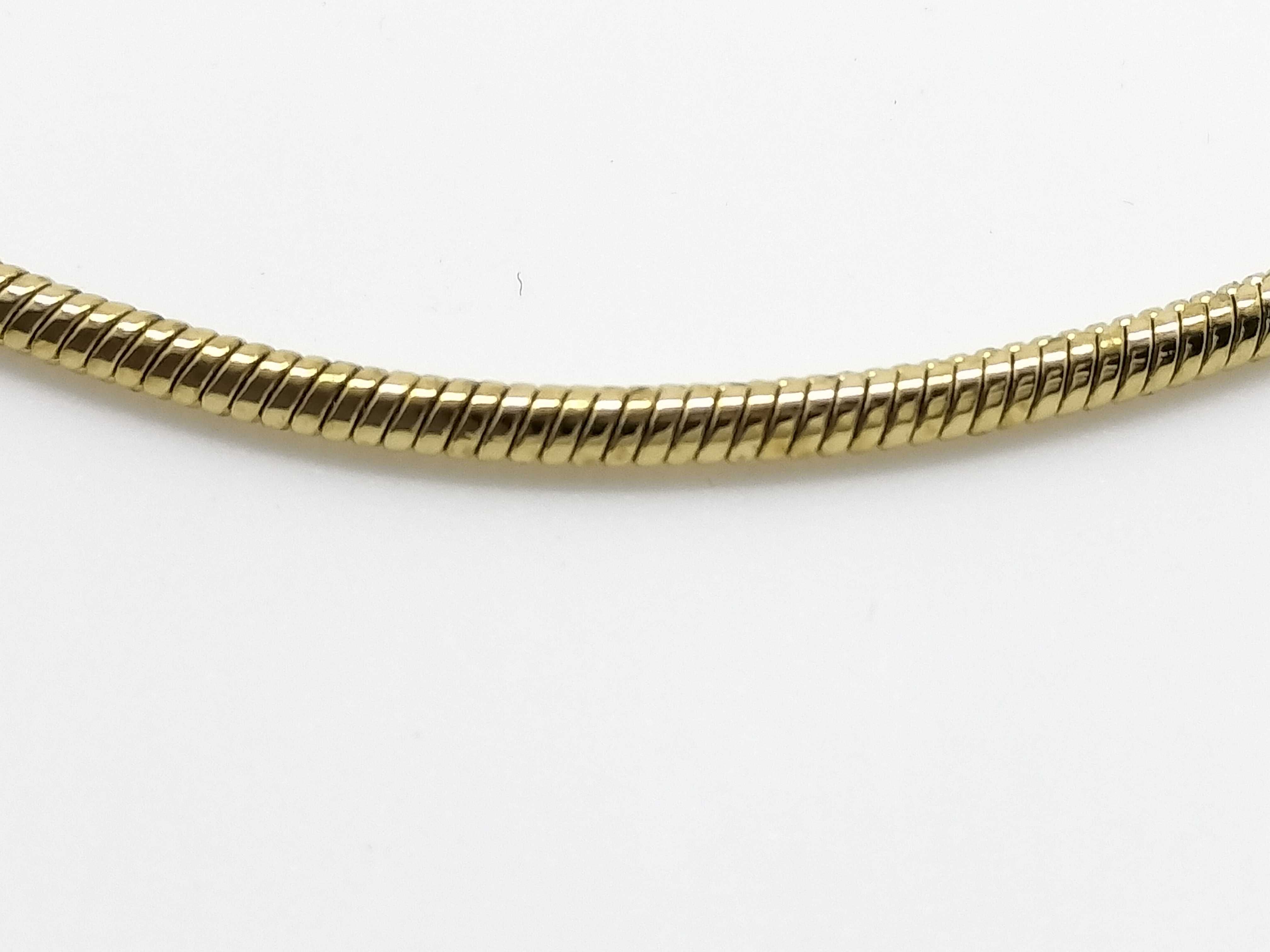 necklace with CD logo, gold color. — view 2