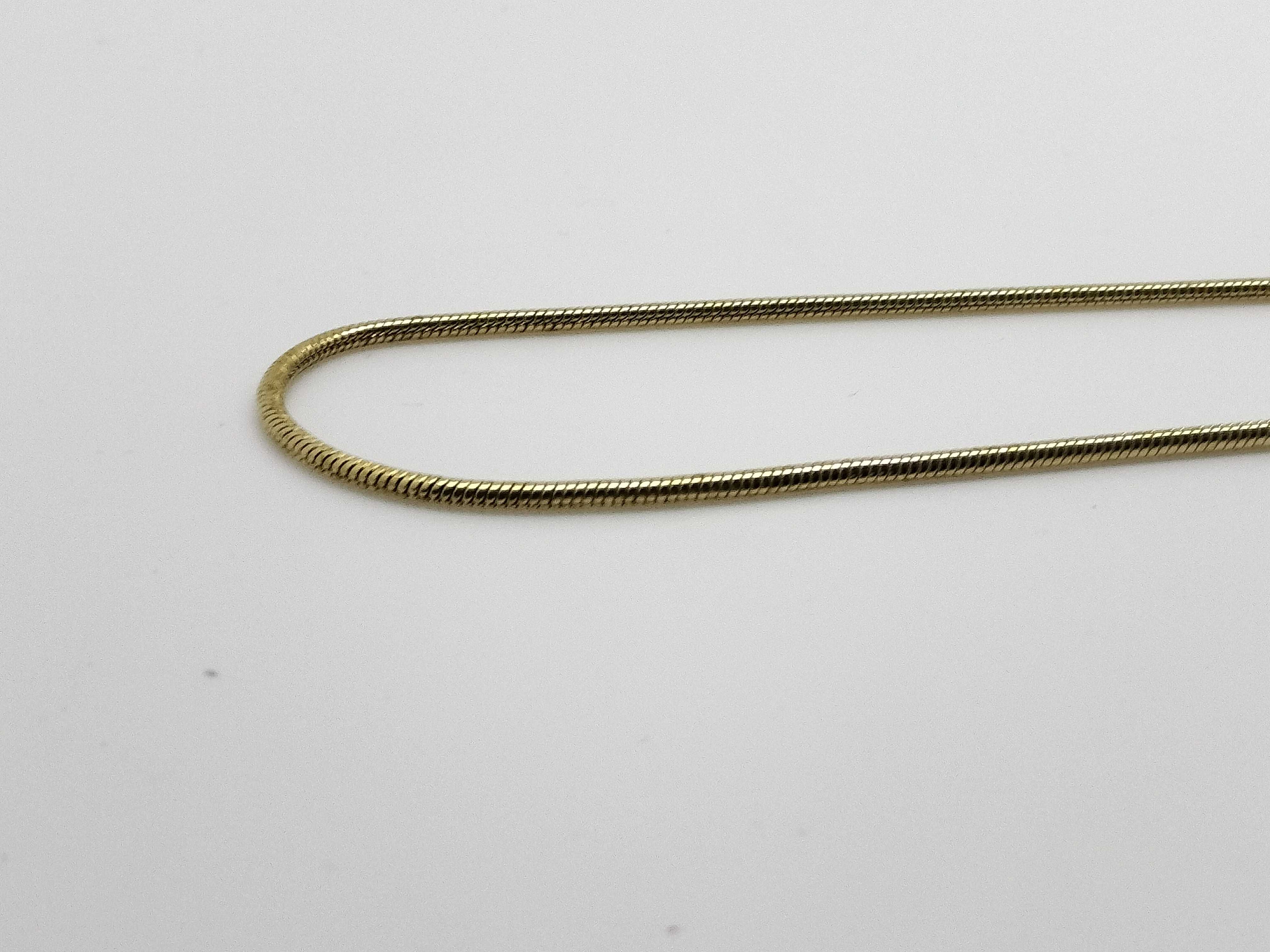 necklace with CD logo, gold color. — view 3