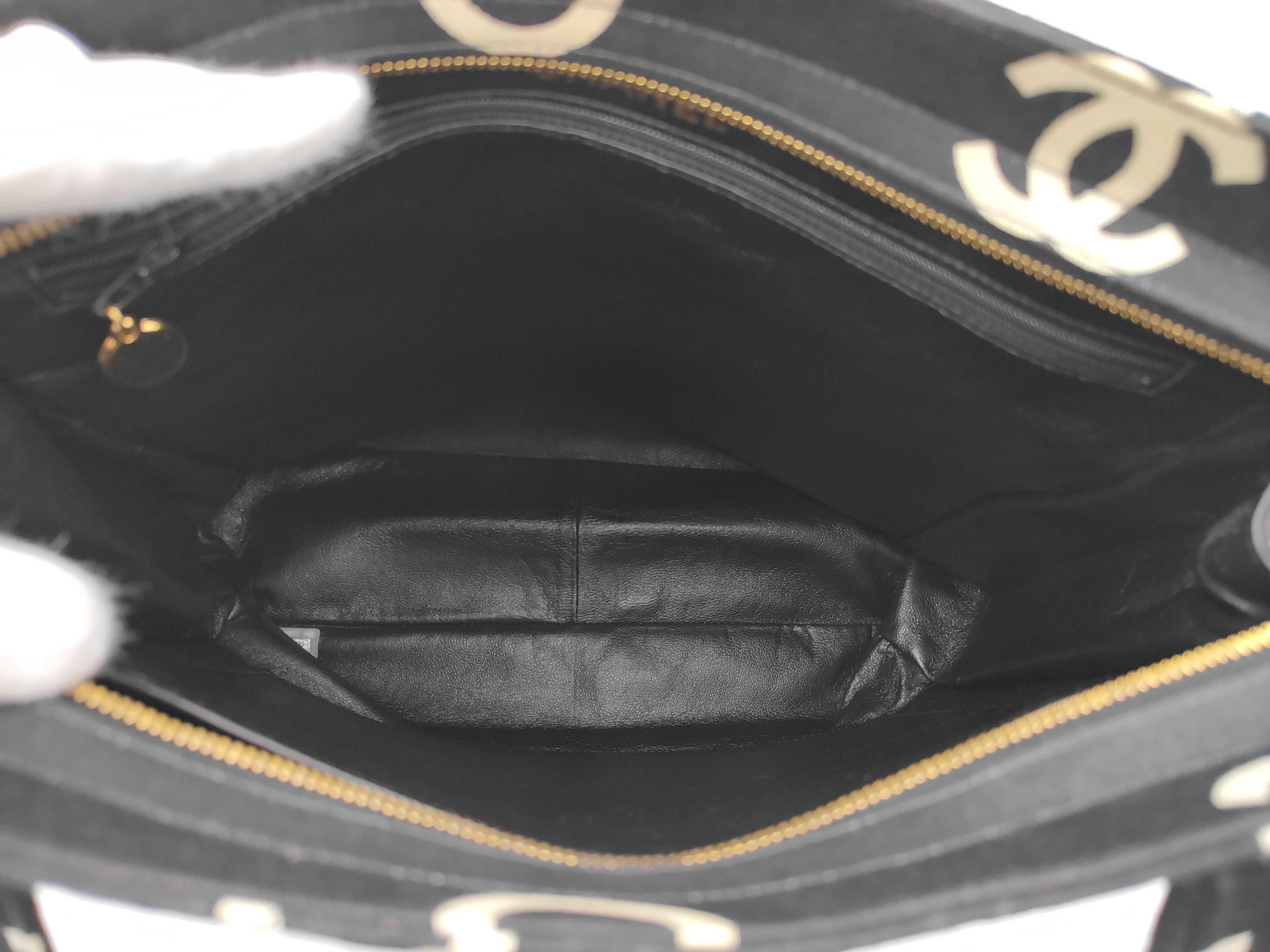 tote bag, black, item number 4. — view 9