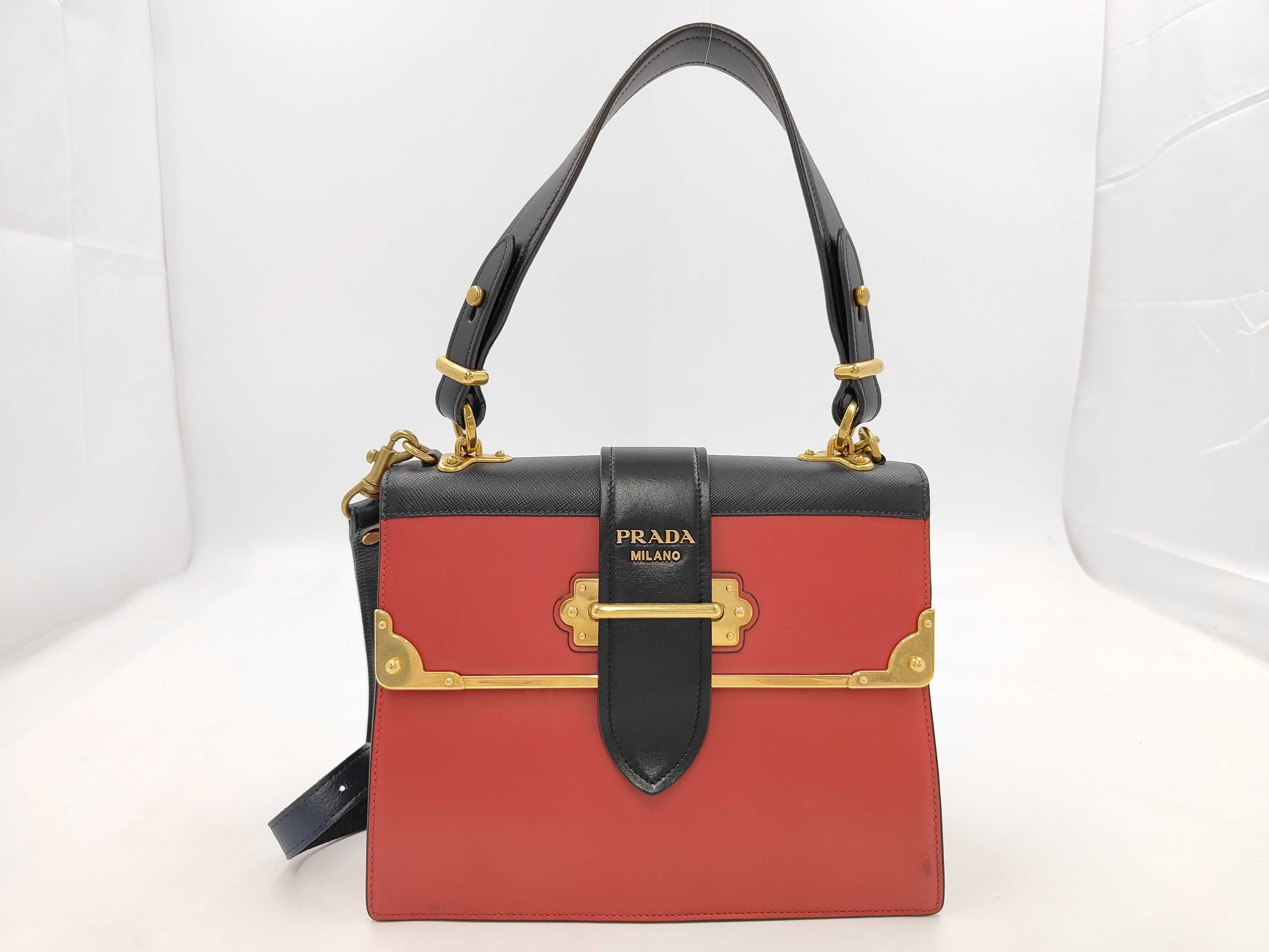 Cahier Shoulder Bag, Leather, Black/Red Handbag