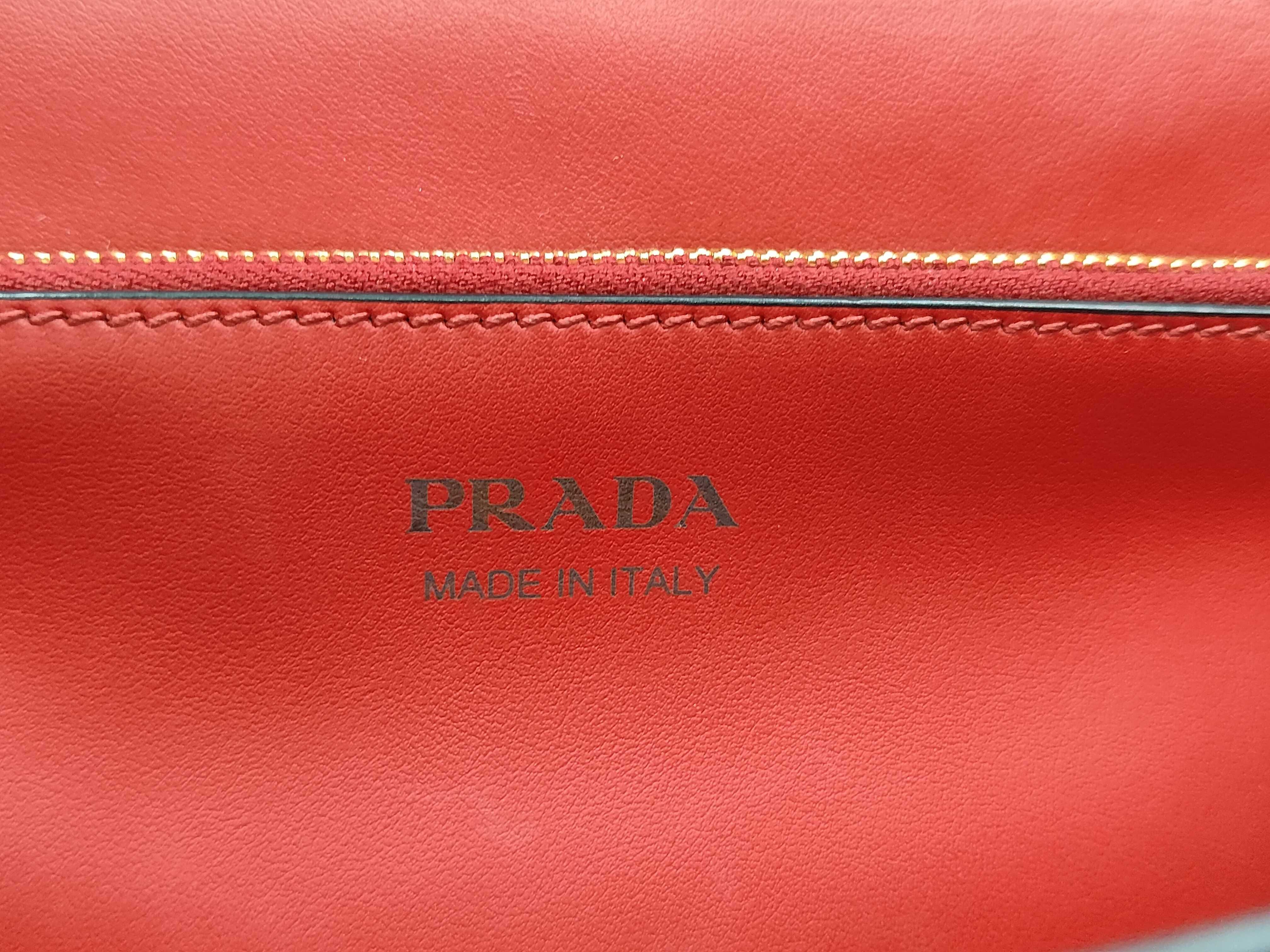 Cahier Shoulder Bag, Leather, Black/Red Handbag — view 11