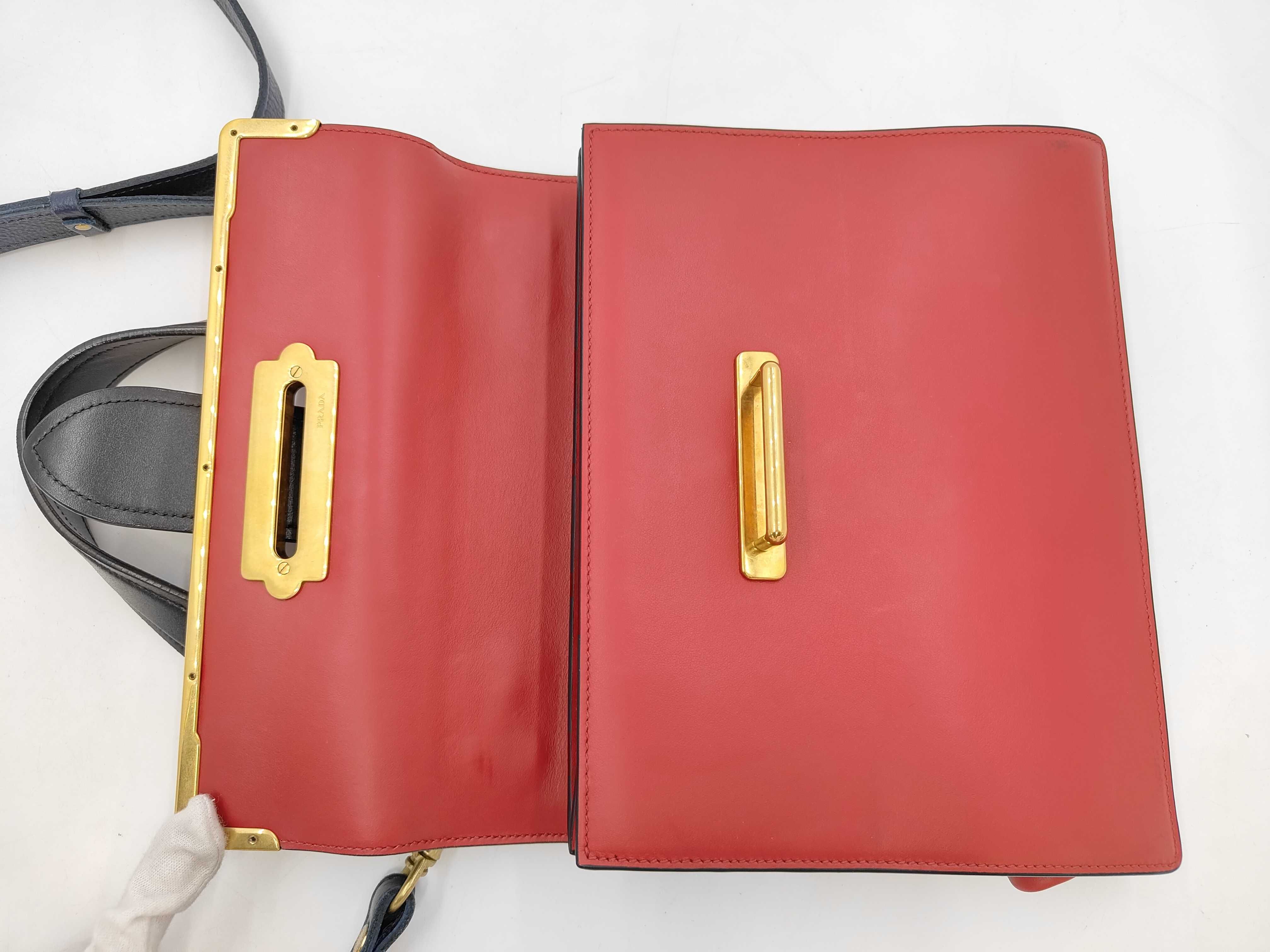 Cahier Shoulder Bag, Leather, Black/Red Handbag — view 8