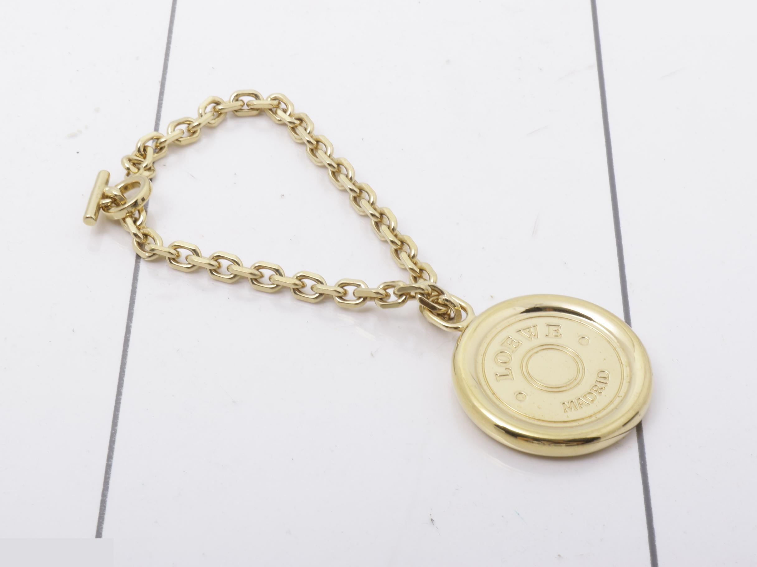 Circle logo keychain — view 2