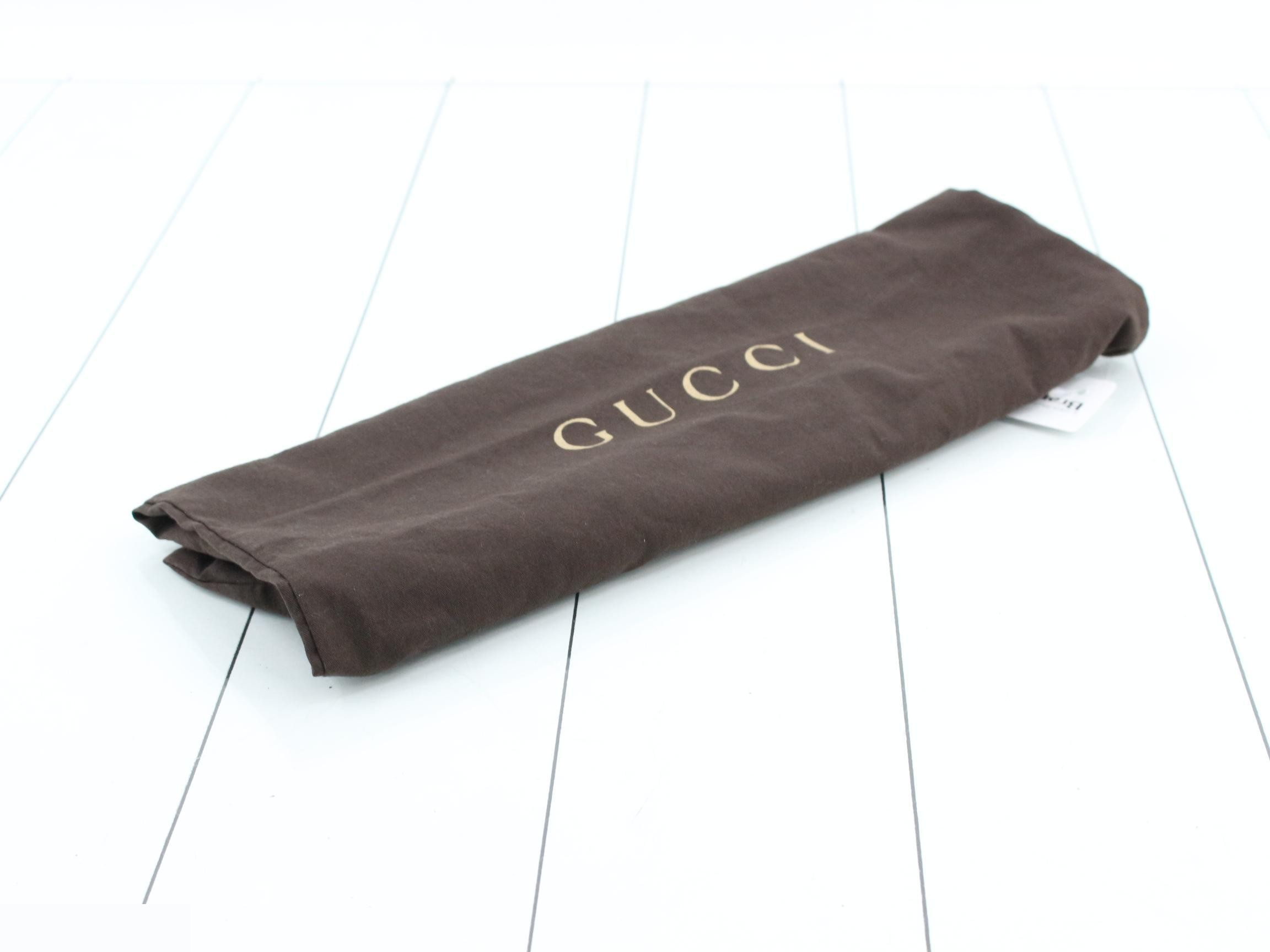 Soho Leather Shoulder Bag — view 7