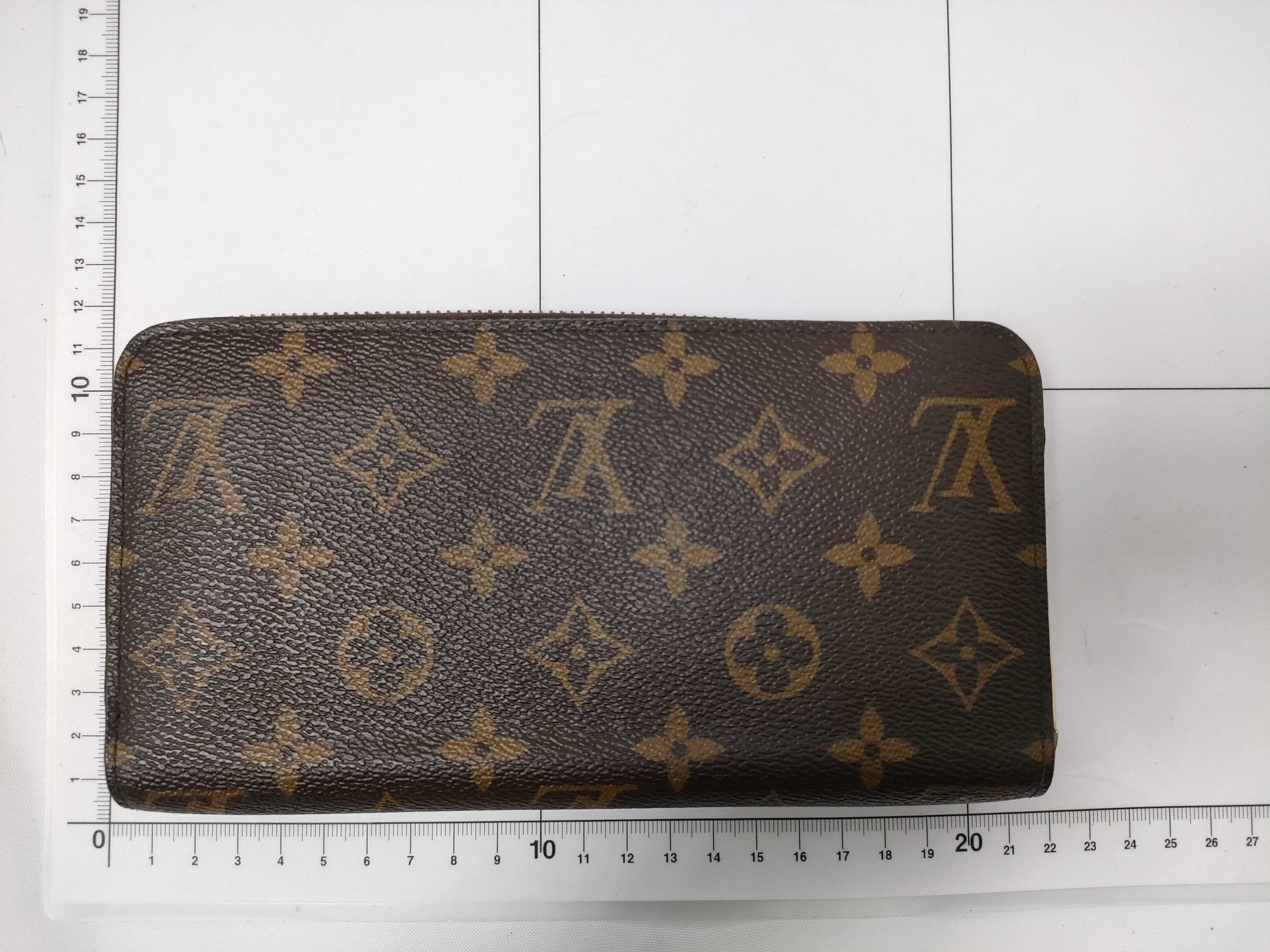 Monogram Louis Vuitton Monogram Zippy Wallet Ice Gold RFID M27030 Wallet — view 2