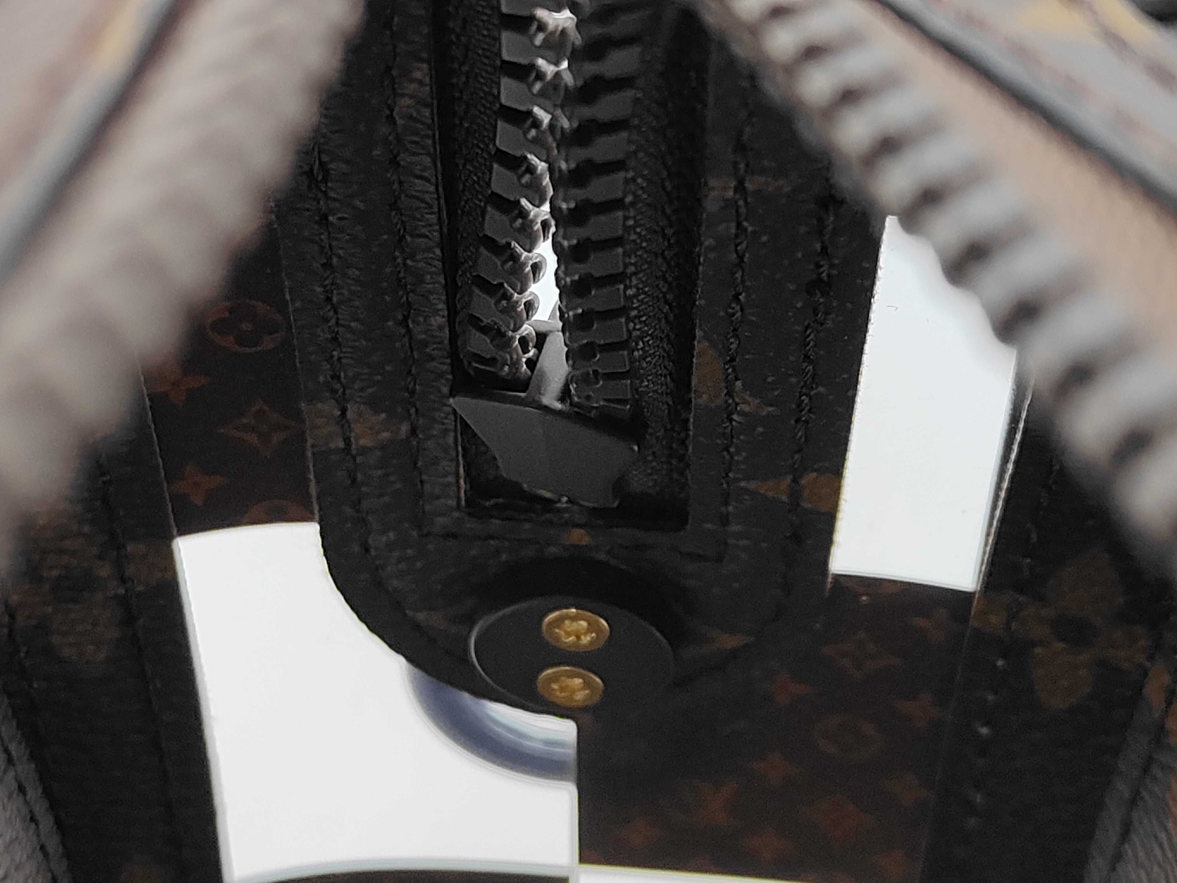 Monogram Chess Slim Soft Trunk M20871 Shoulder Bag with Box — view 7