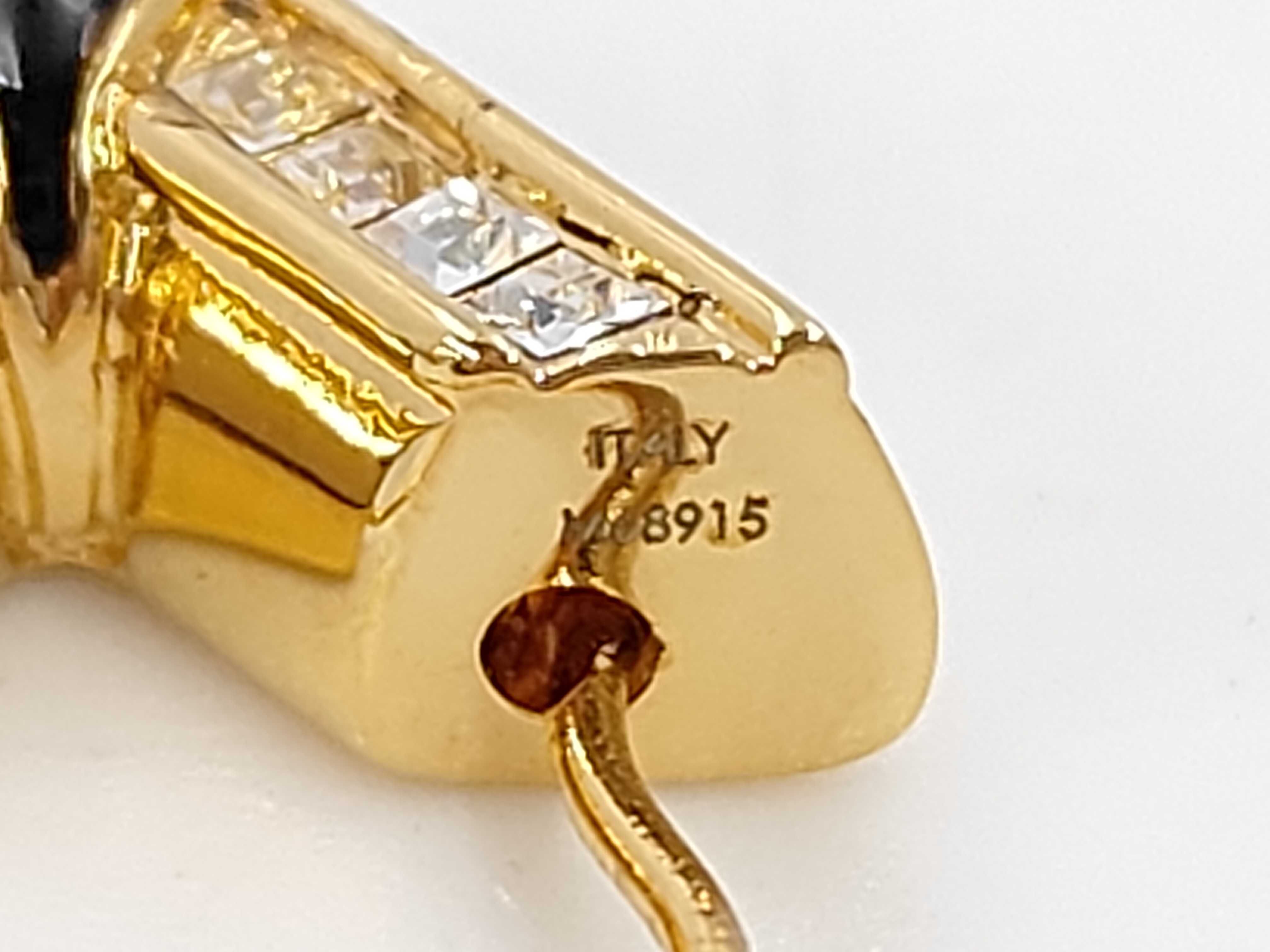 M68915 Boucles d'Oreilles Hoop The Great Essential Earrings (with box and dust bag) — view 7