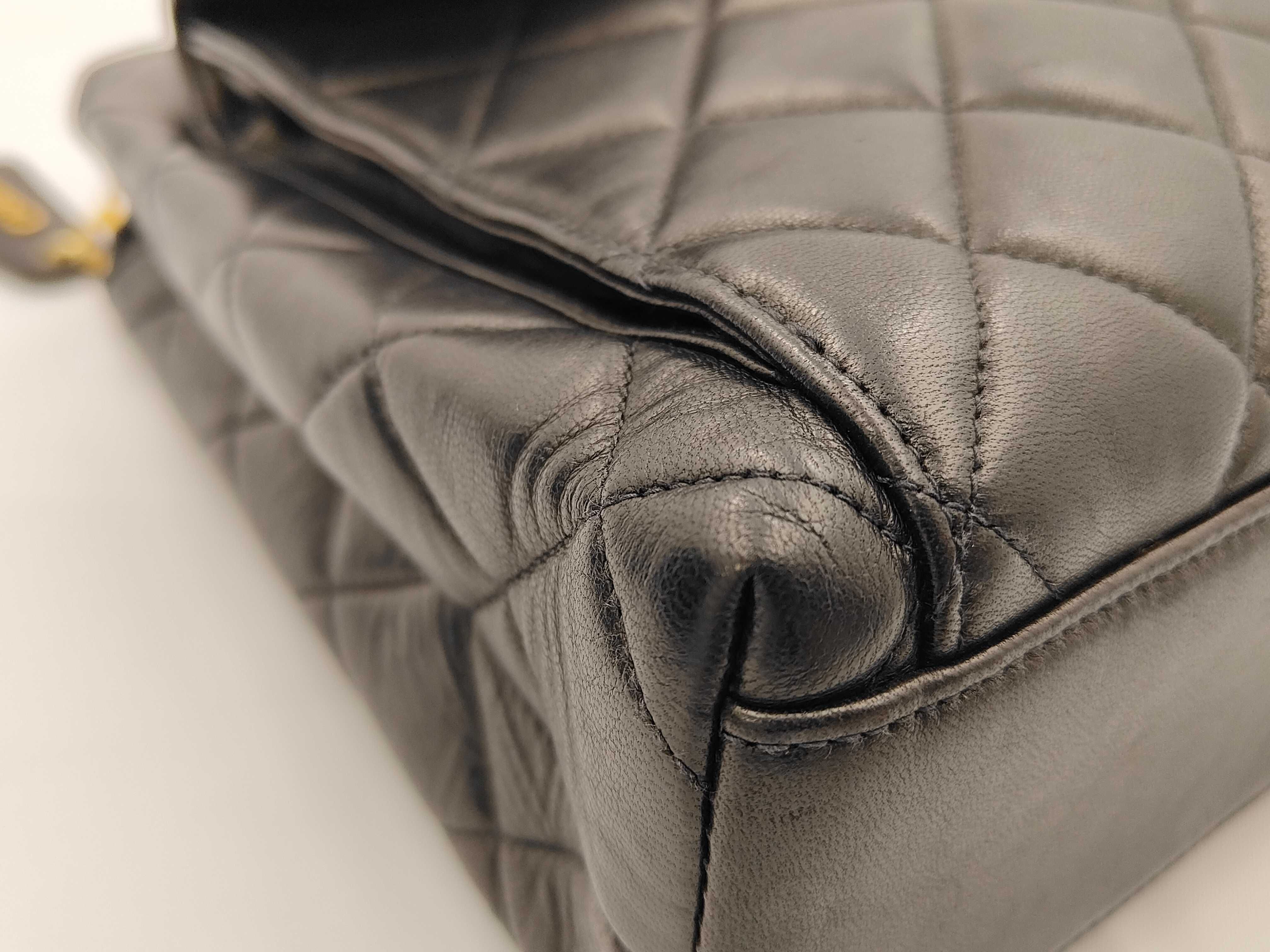 Matelassé Outside Flap Turnlock Chain Bag — view 6