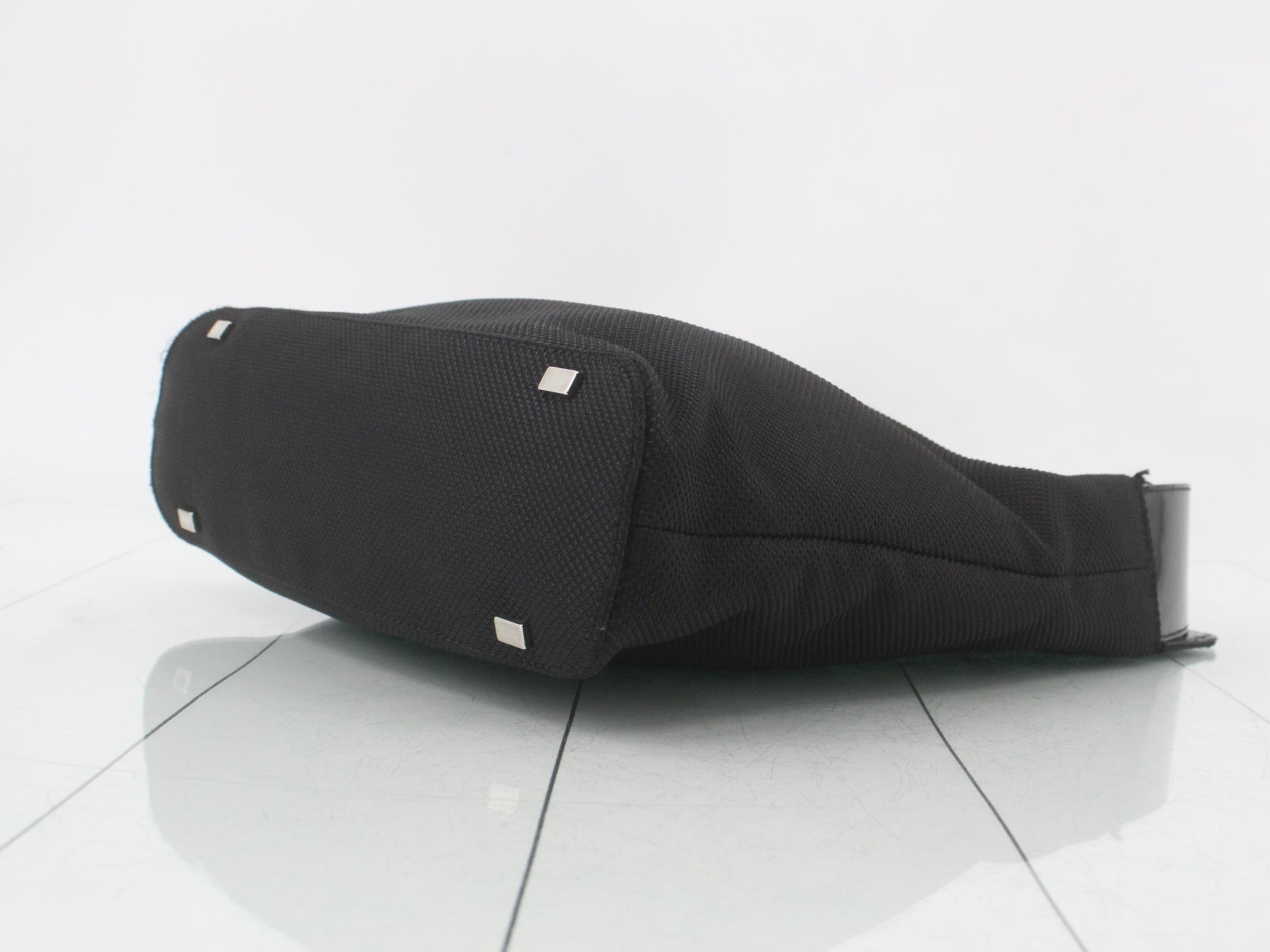 Other lines - Bags - Shoulder bags - One-shoulder bag - Black — view 6