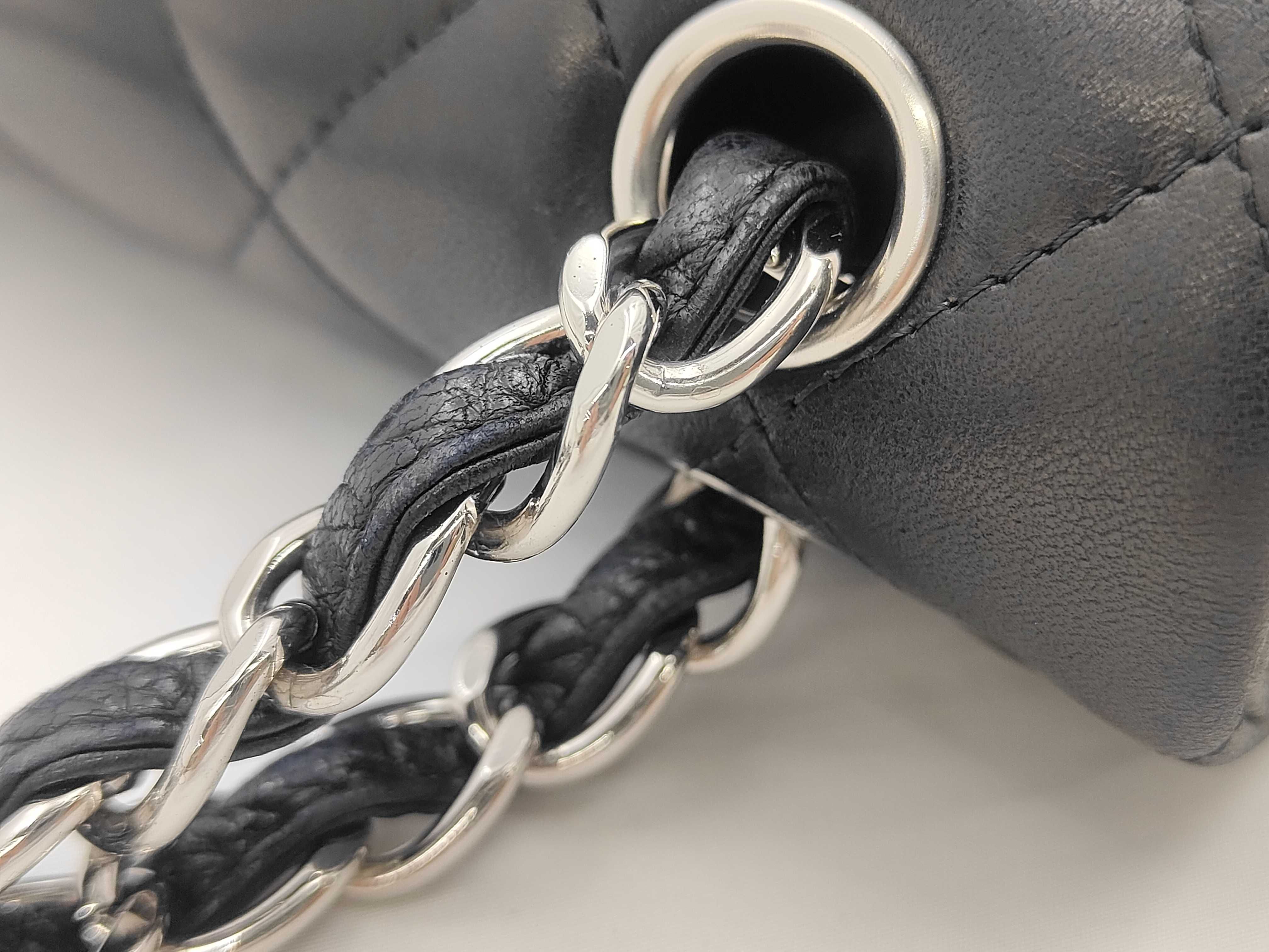 Matelassé 30 Double Flap Chain Shoulder Bag, Lambskin, Black, Silver Hardware, 16269336 — view 5