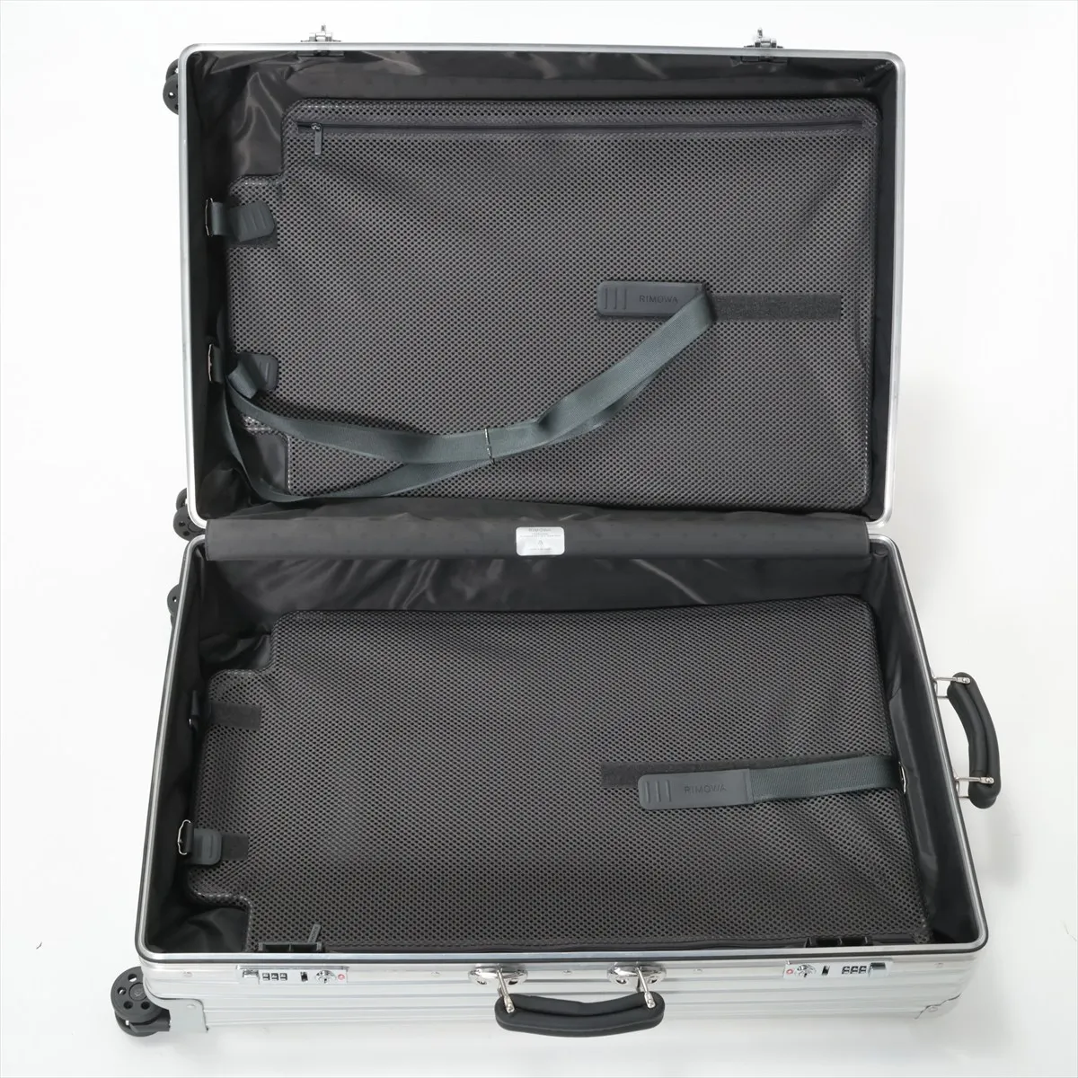 [Individually packaged] Rimowa Classic Check-in L Aluminum Carry-on Suitcase, Silver, Combination Lock 555 — view 5