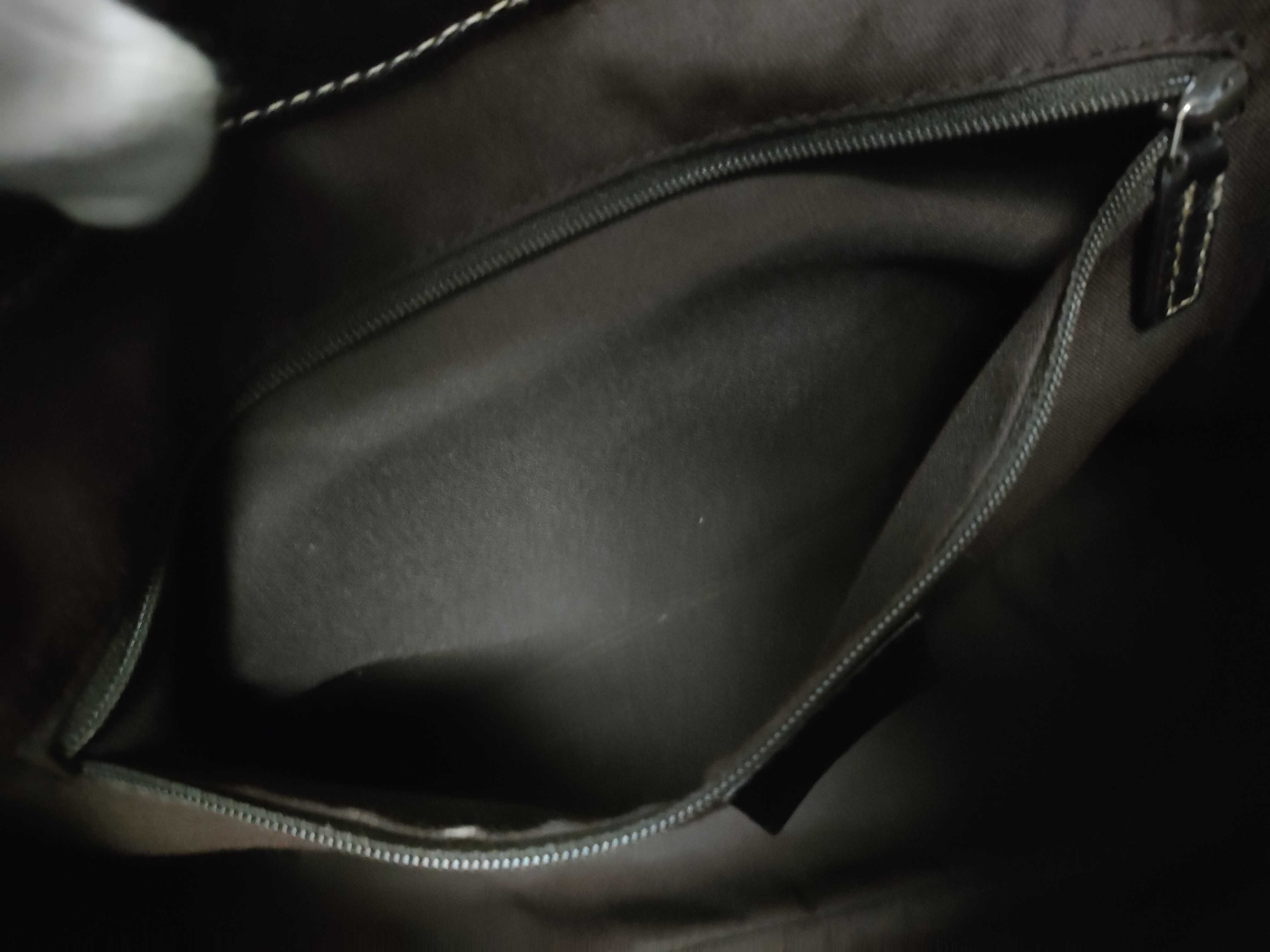 GG Canvas Gucci 211604 One Shoulder Bag GG Canvas Shoulder Bag — view 10