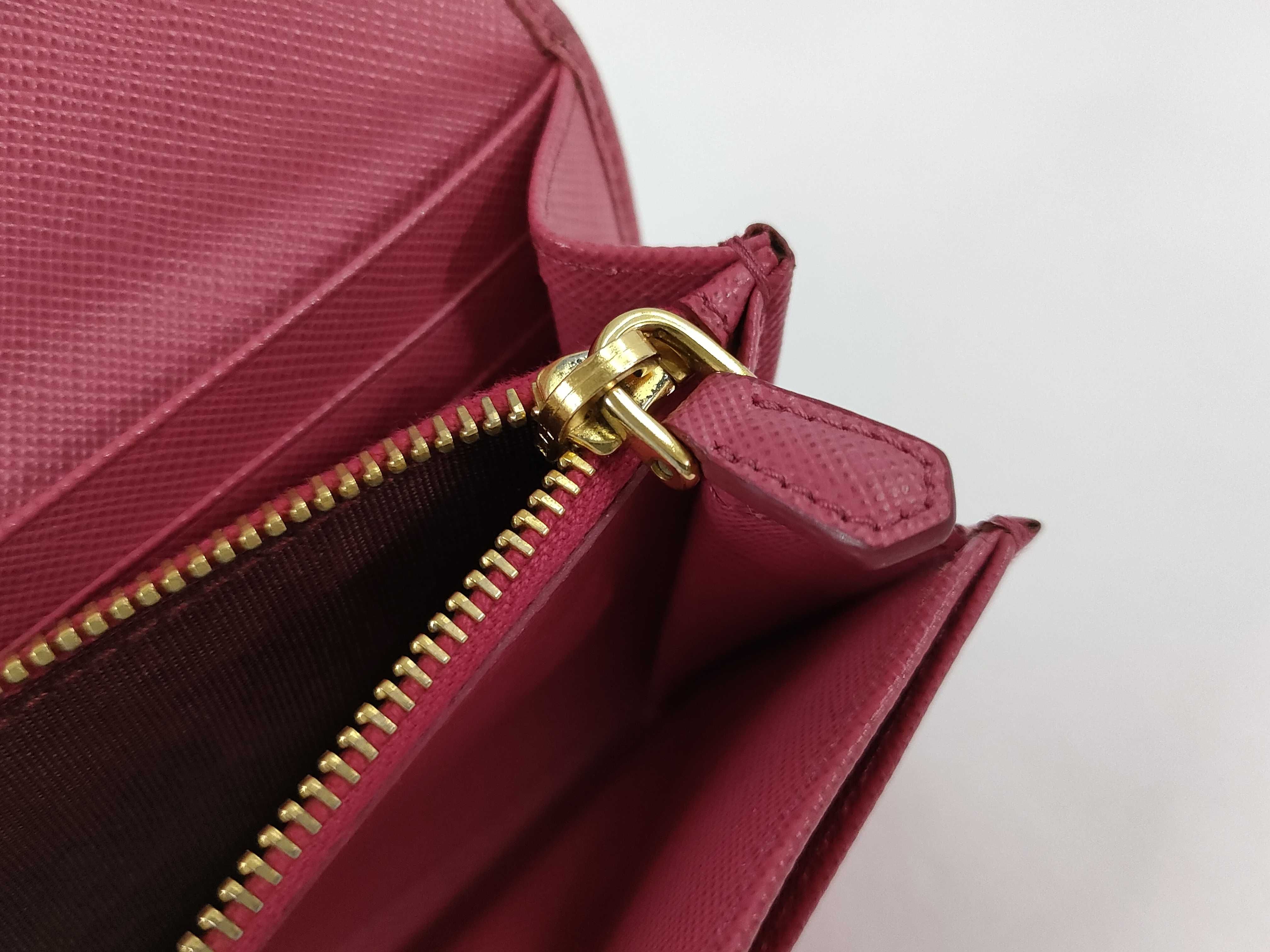 bags and wallets — view 11